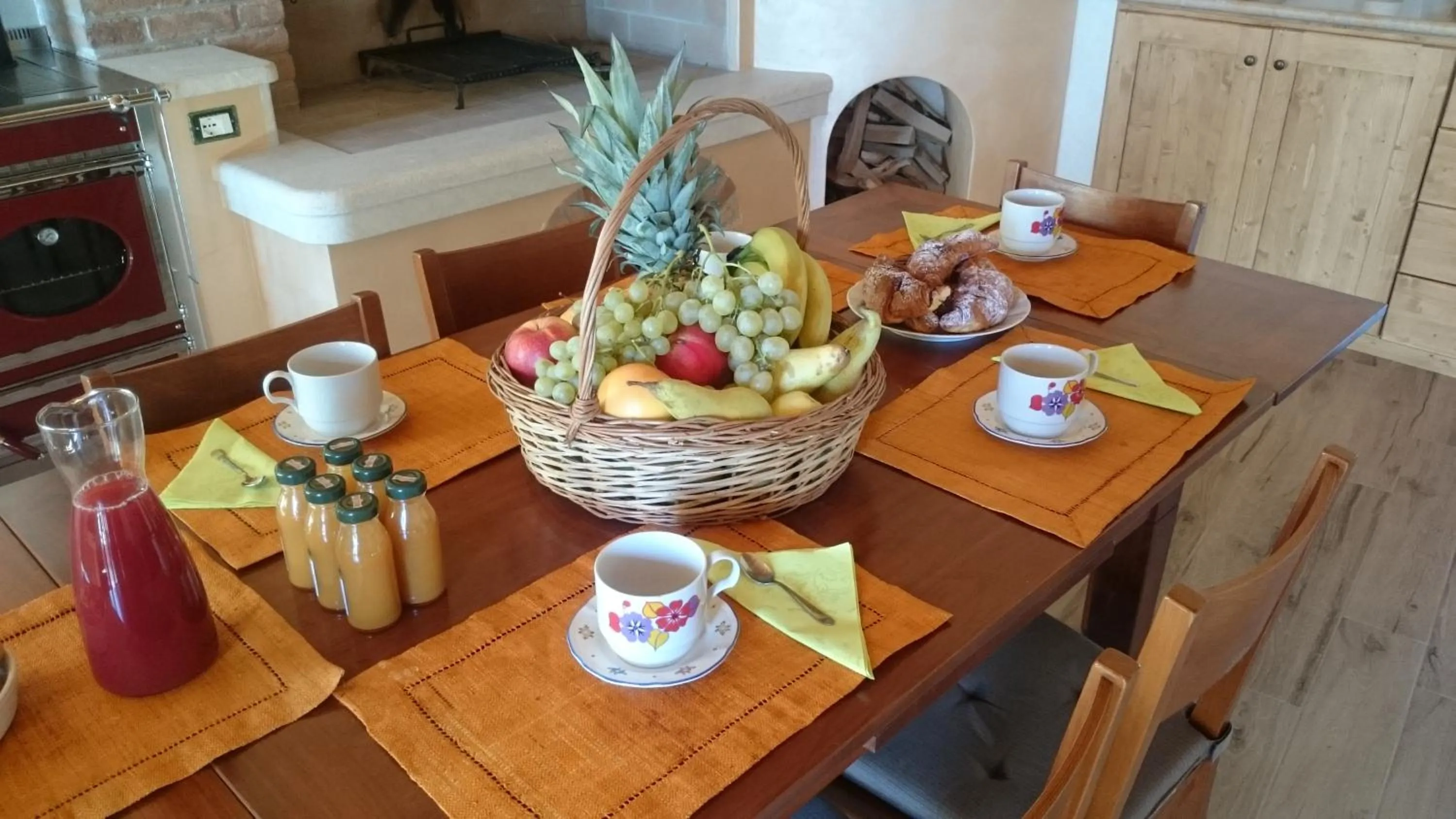 Breakfast in B&B Happy Guest
