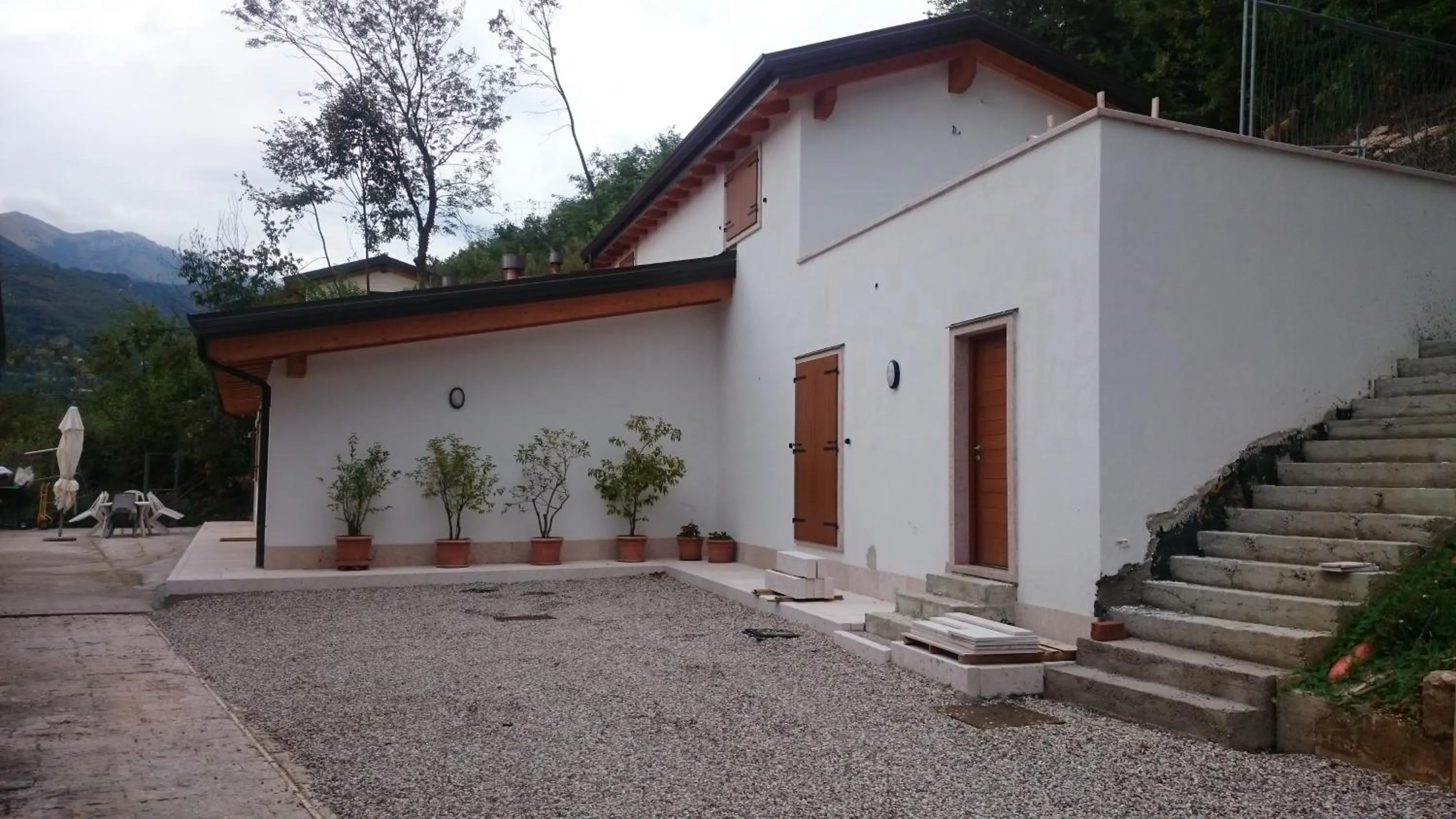 Inner courtyard view in B&B Happy Guest