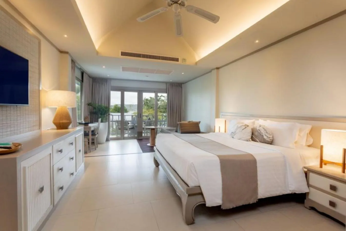Bedroom, Bed in Rocky's Boutique Resort - Veranda Collection Samui