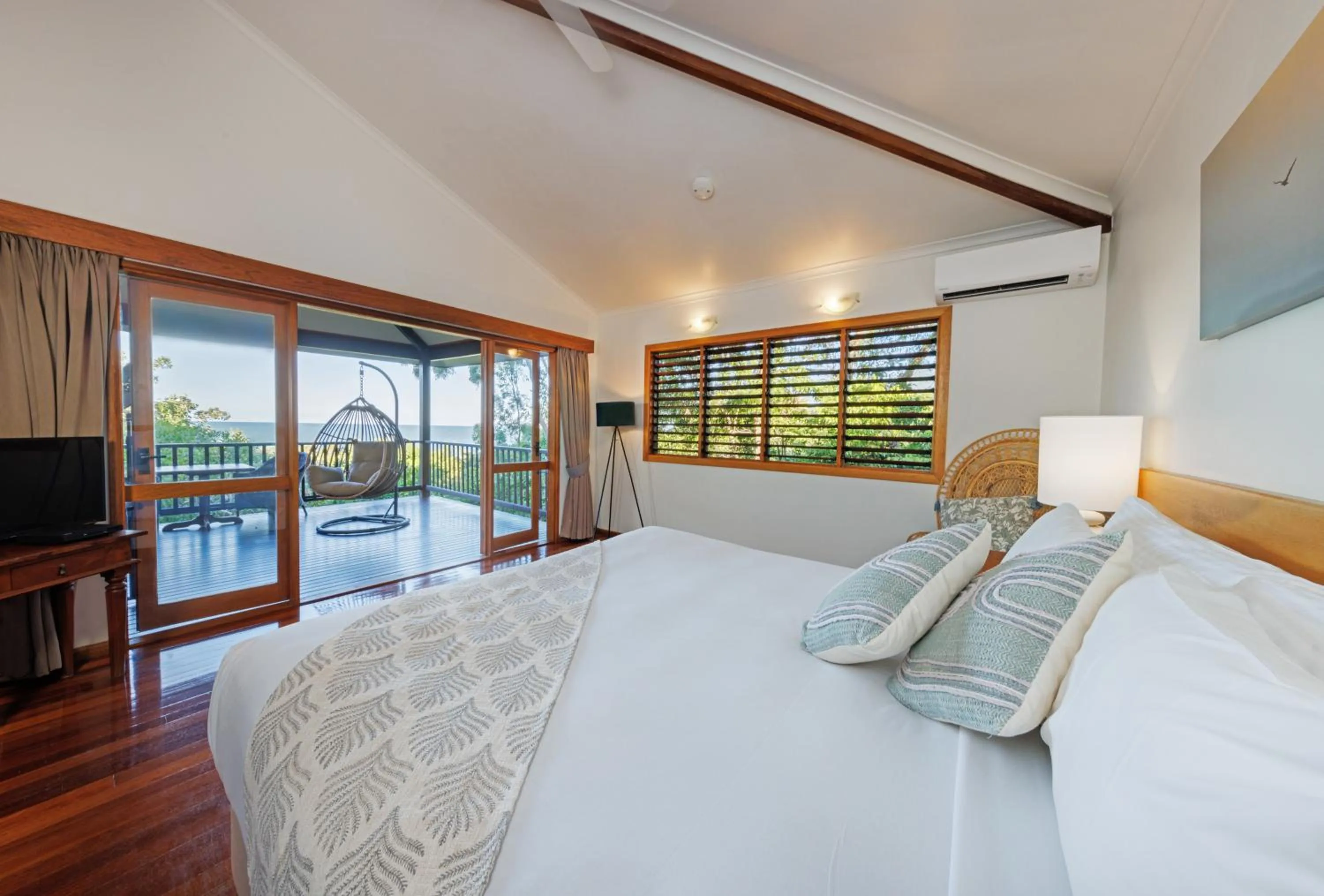 View (from property/room), Bed in Thala Beach Nature Reserve