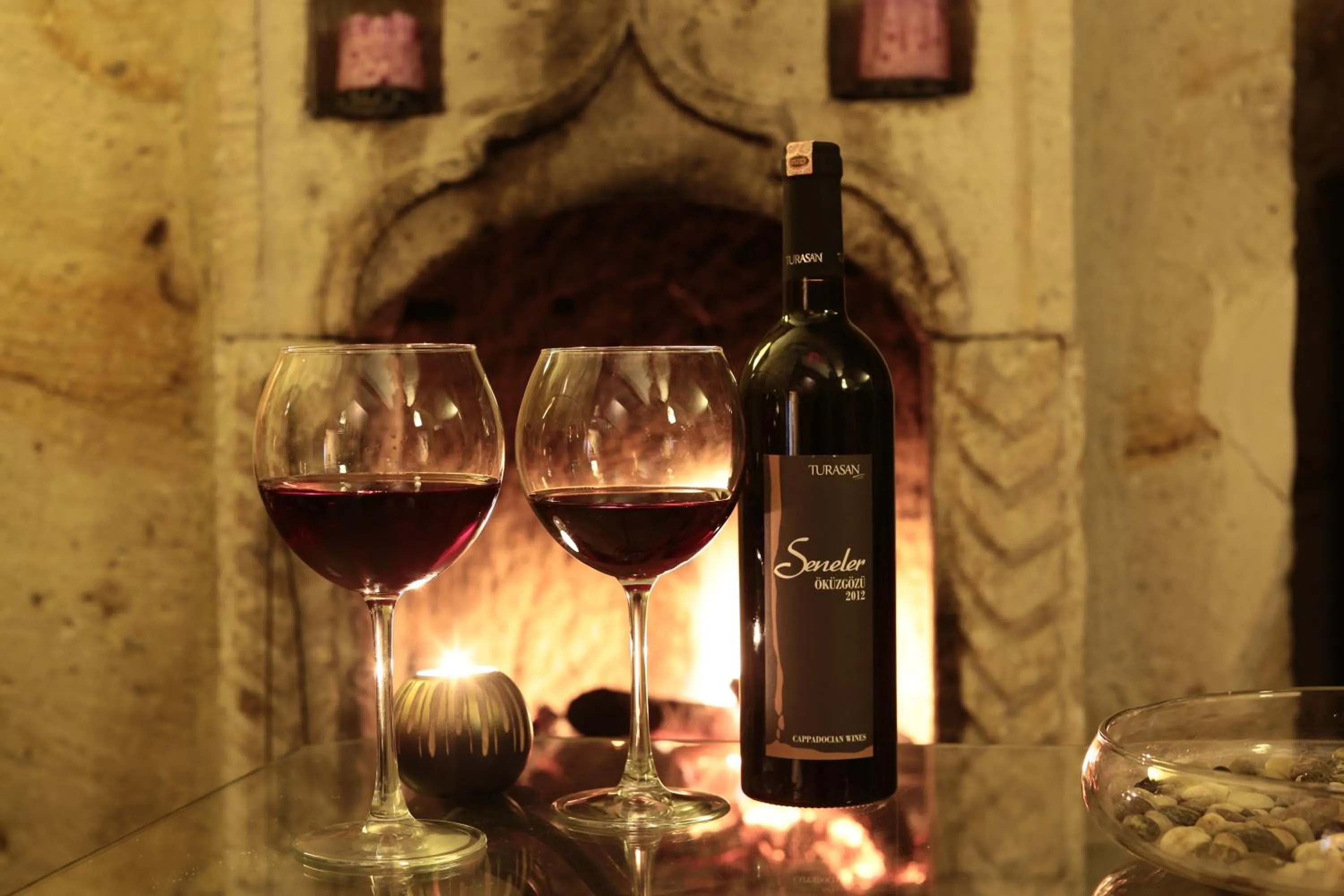 Communal lounge/ TV room in Elif Stone House