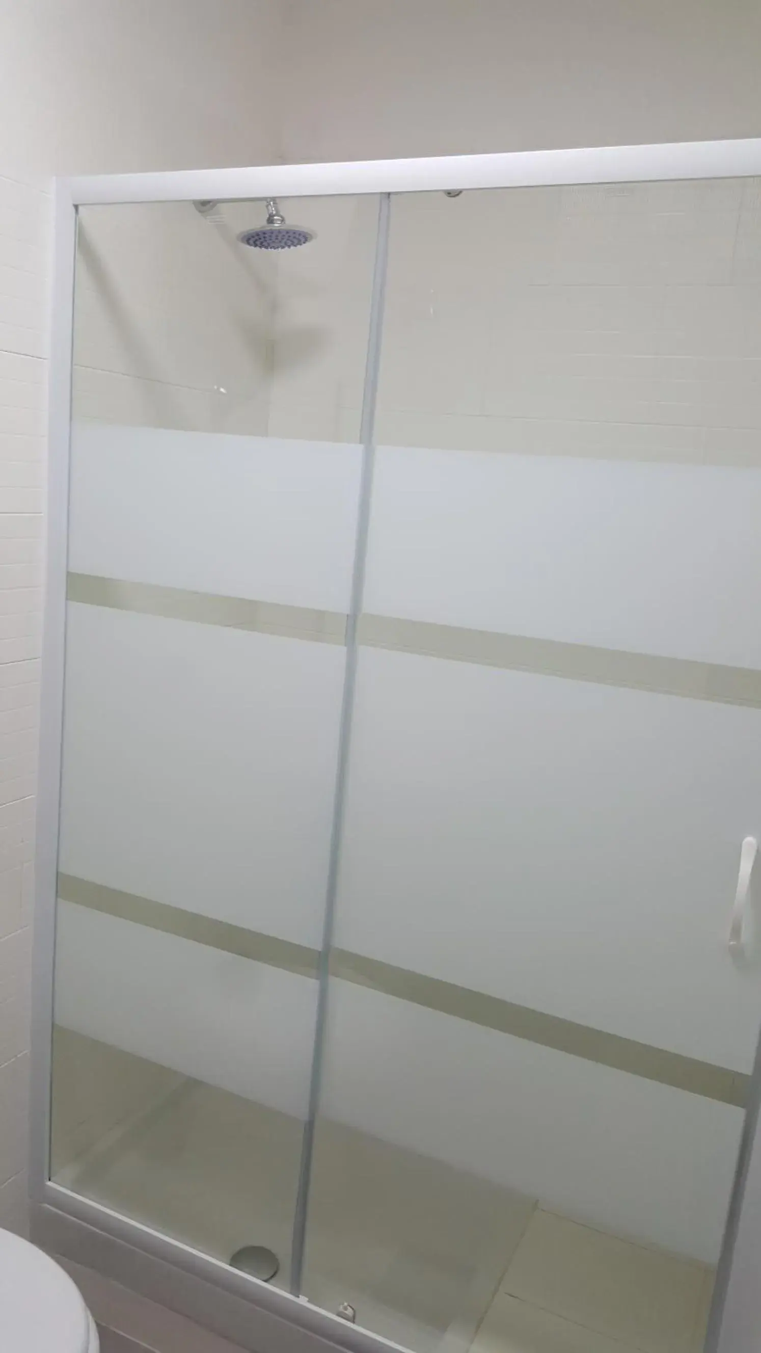 Double Room with Private Bathroom in PARENTS' HOUSE Double Room with Private Bathroom in PARENTS' HOUSE