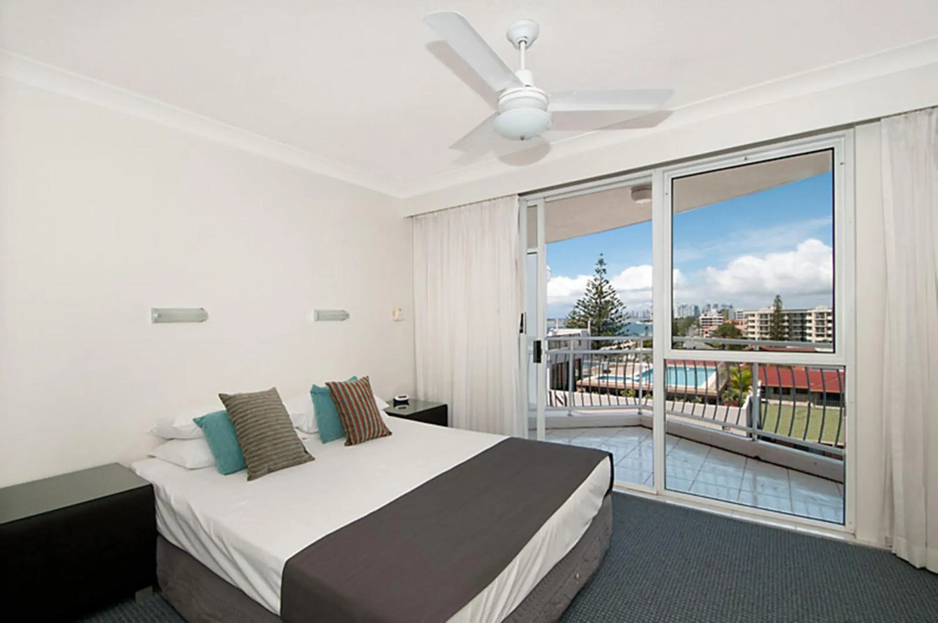 One-Bedroom Apartment with Sea View in The Atrium Resort One-Bedroom Apartment with Sea View in The Atrium Resort