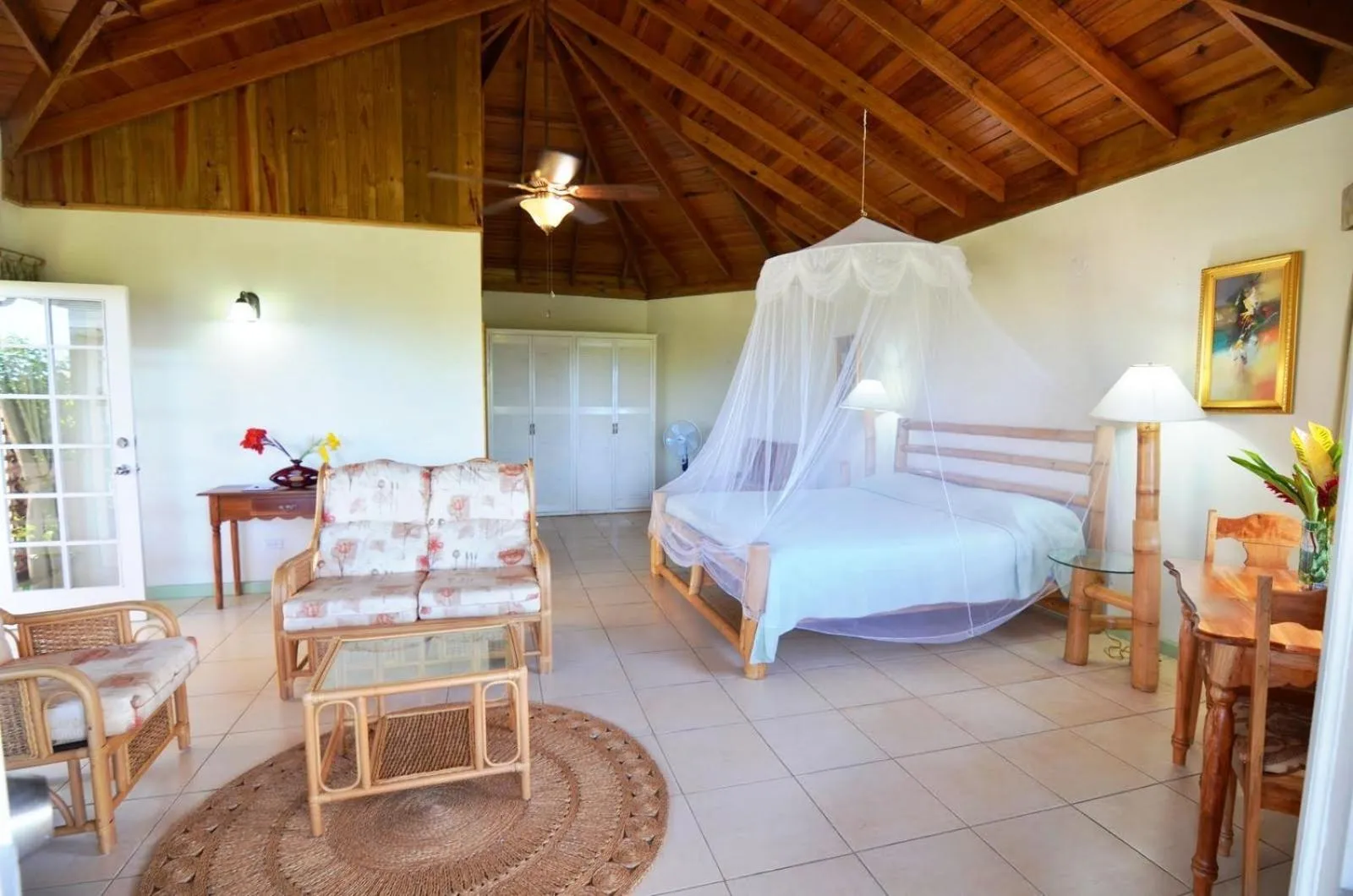 Photo of the whole room, Bed in Pimento Lodge Resort