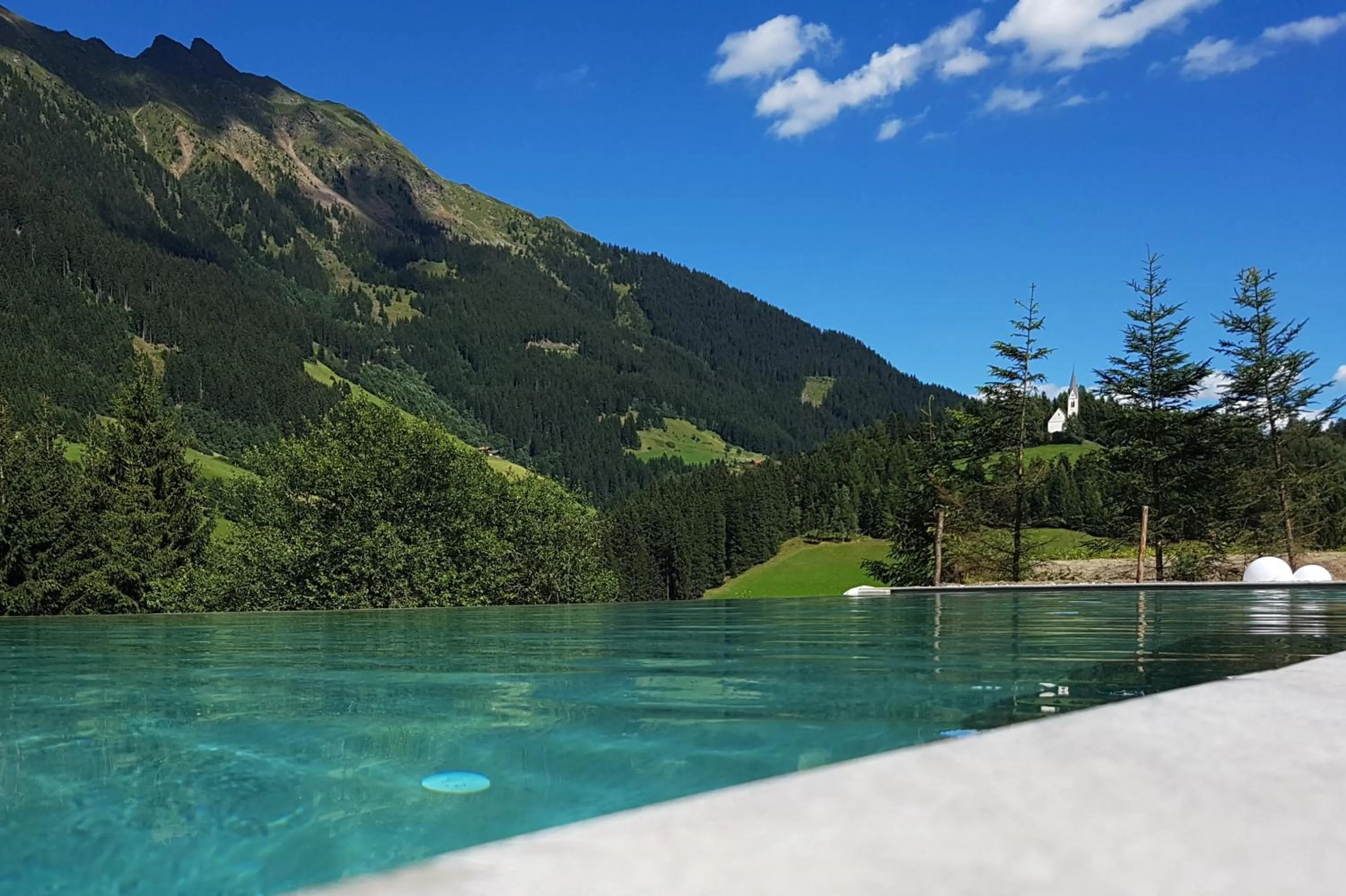 Natural landscape in Hotel Sonklarhof