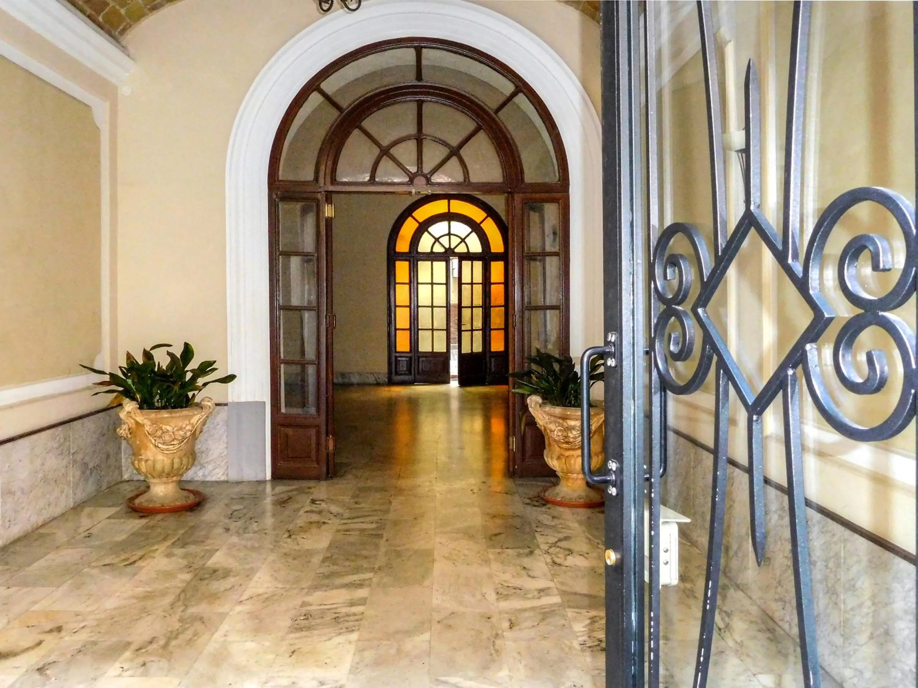 Facade/entrance in Old Kitchen Vatican Suites