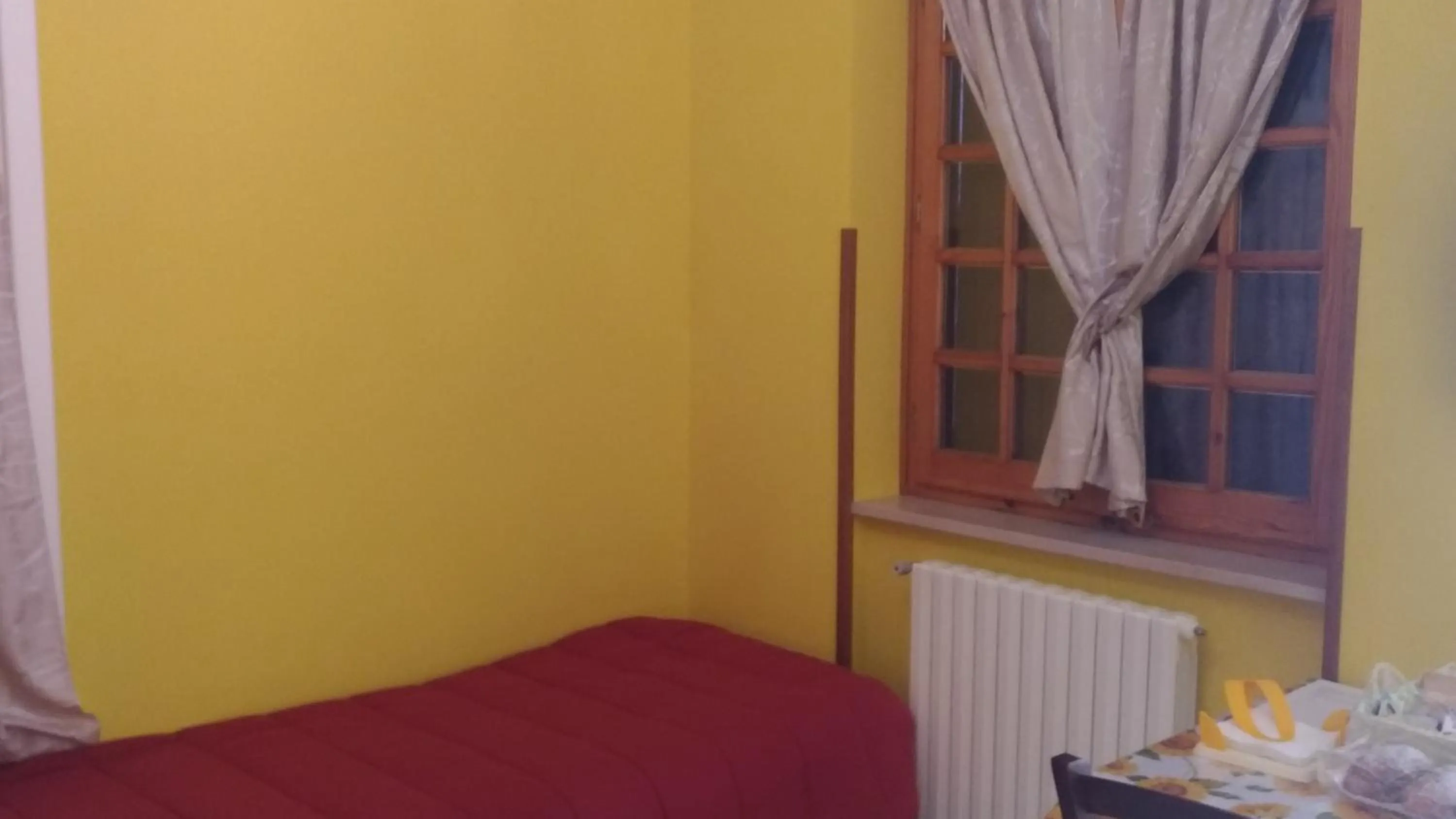 Bed in B&B Il girasole - A casa di Ale