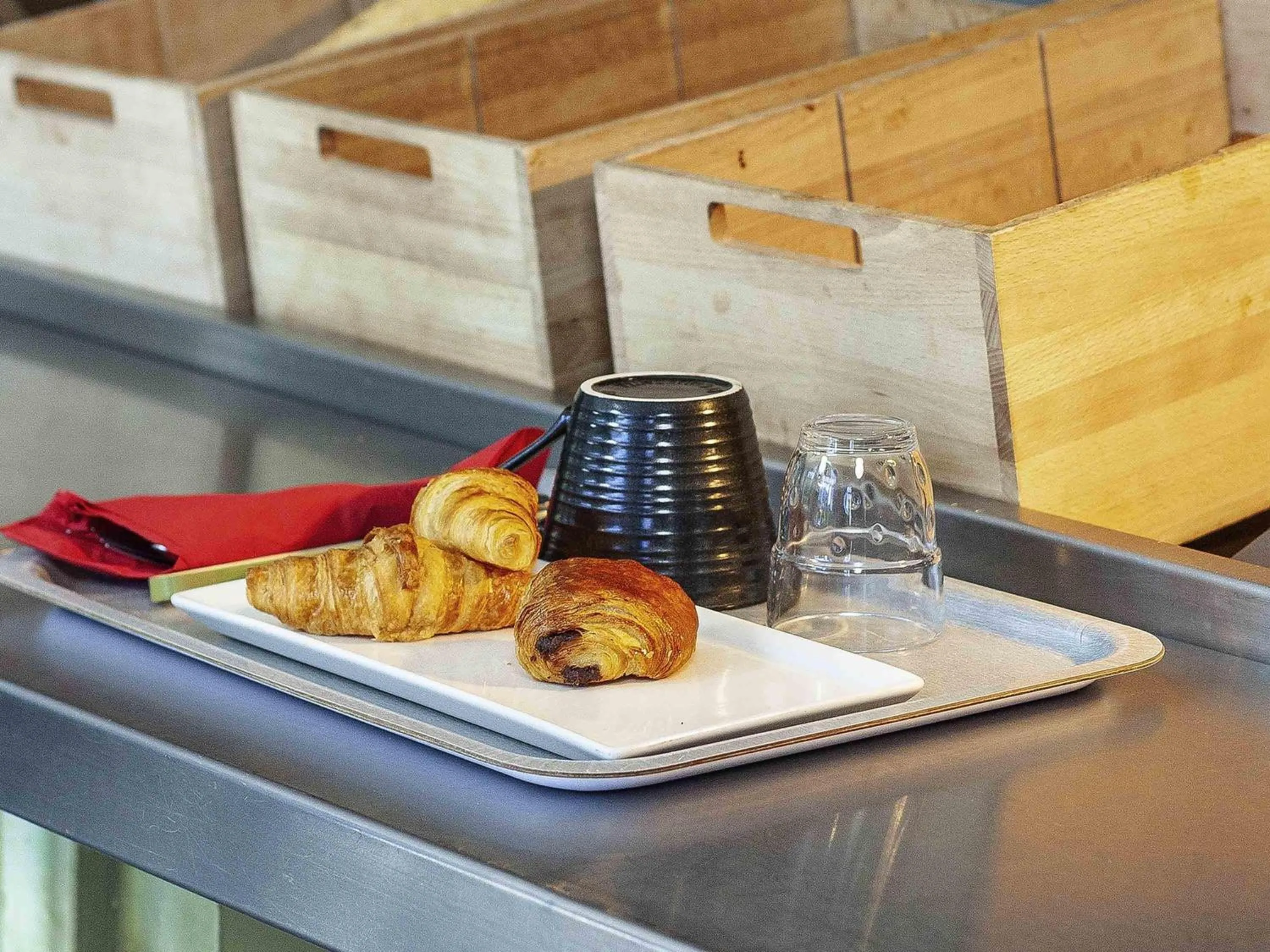 Breakfast in ibis Mulhouse Ile Napoleon