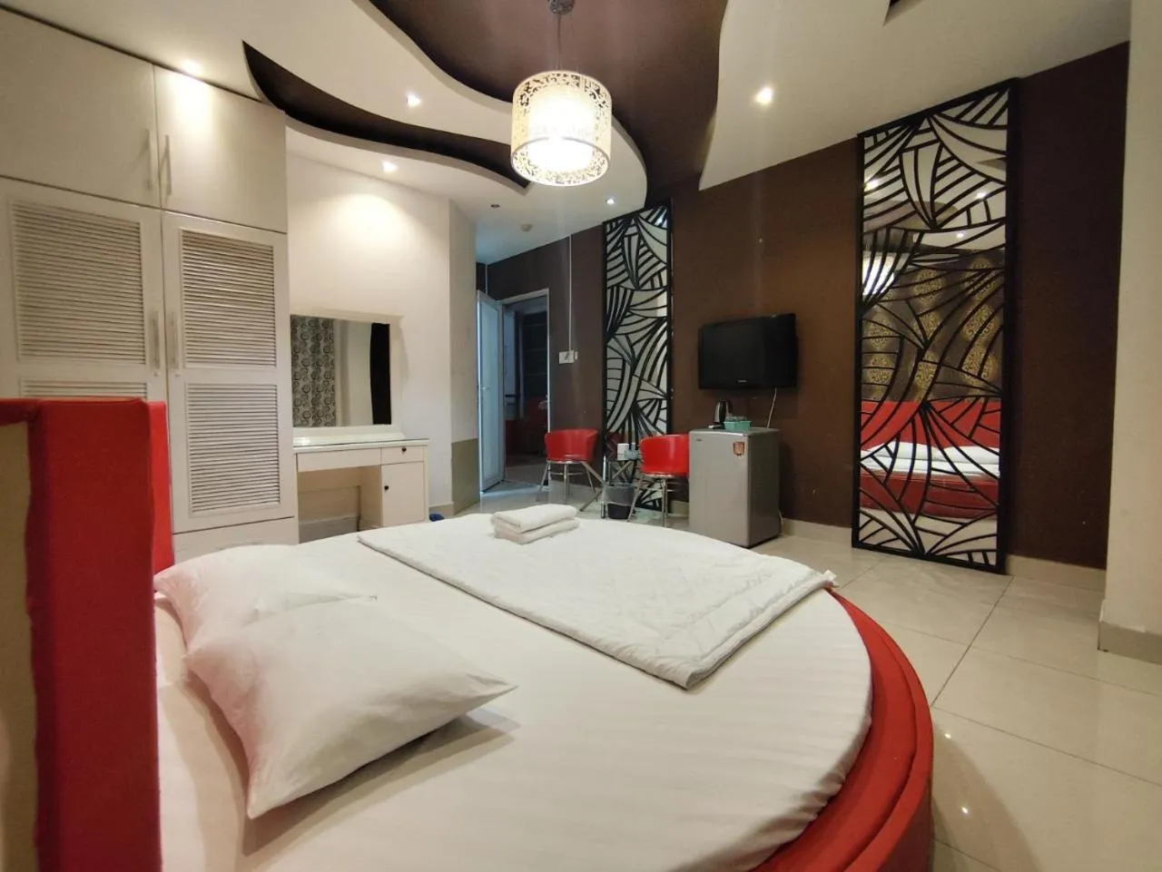 Bed in My Friends Hotel