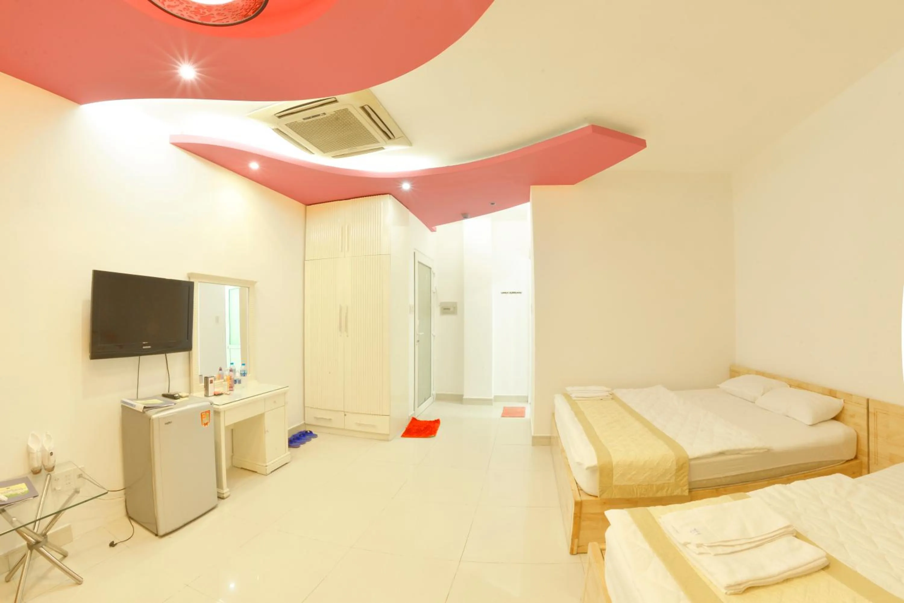 Bed in My Friends Hotel