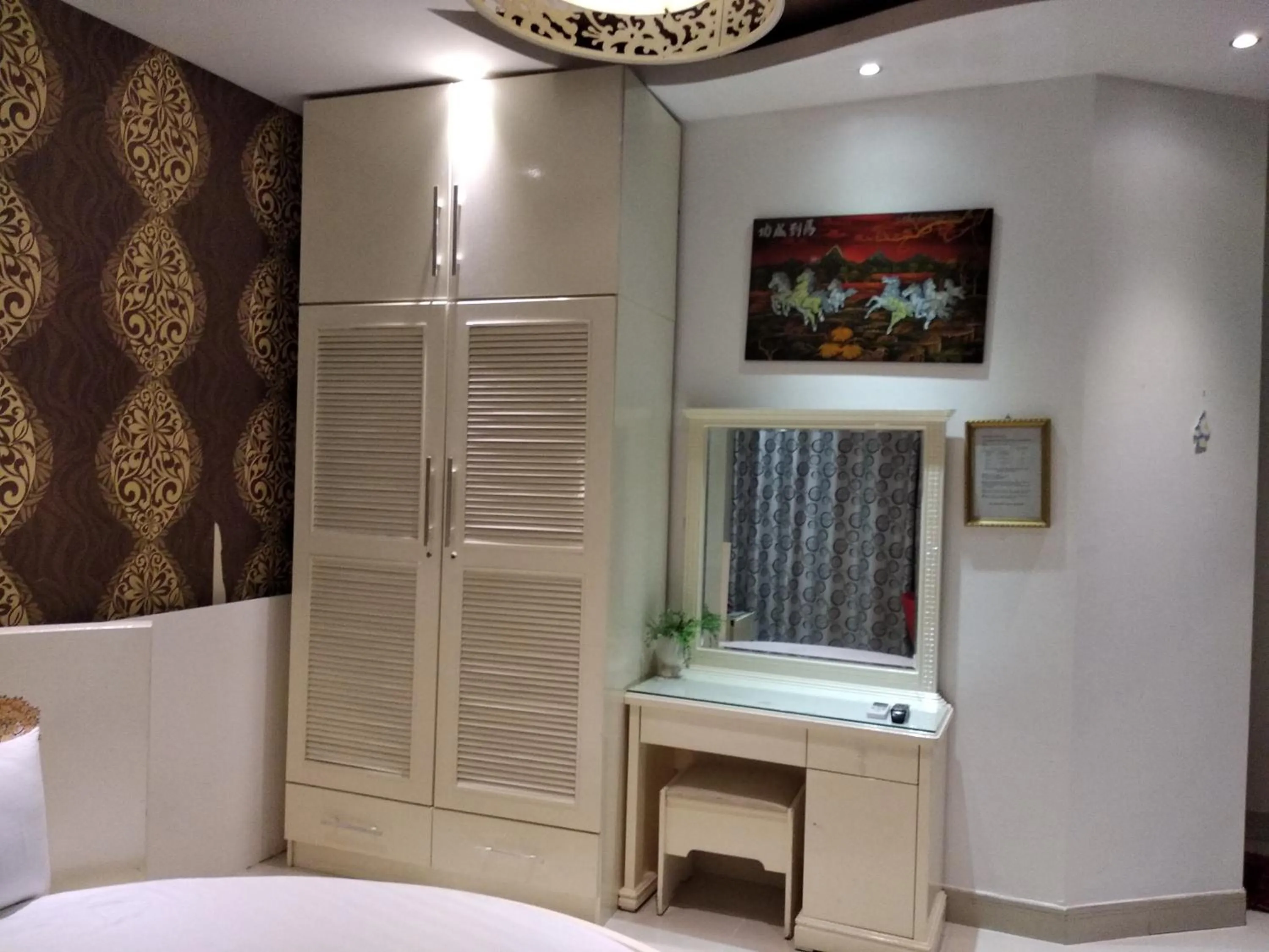 Bed in My Friends Hotel