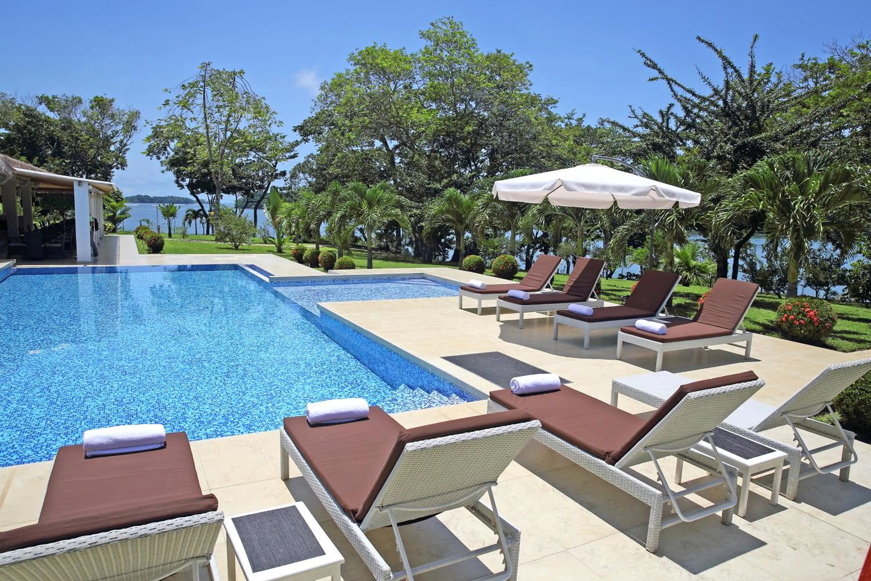 Garden in Bocas del Mar