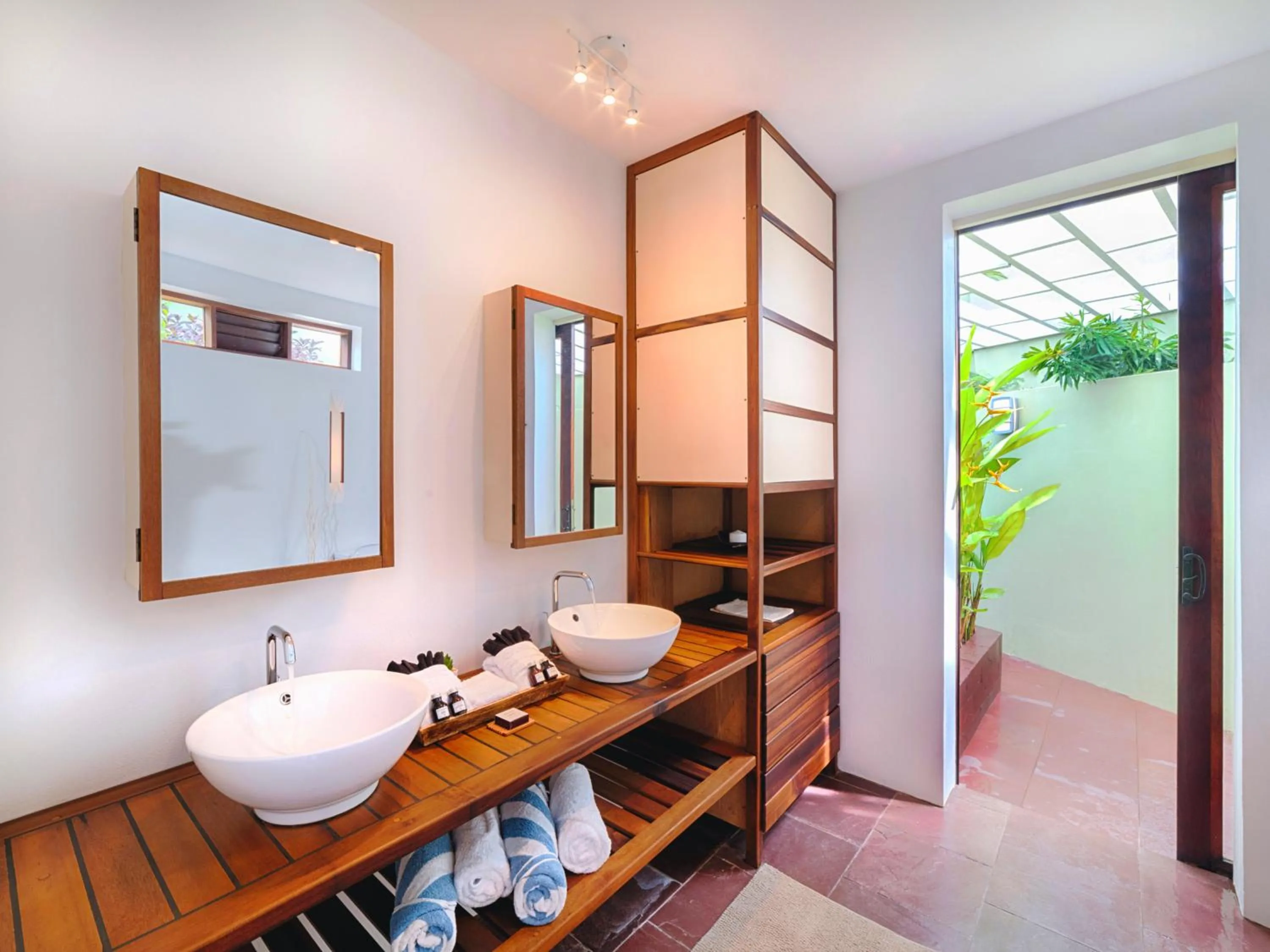 Bathroom in 473 Grenada Boutique Resort