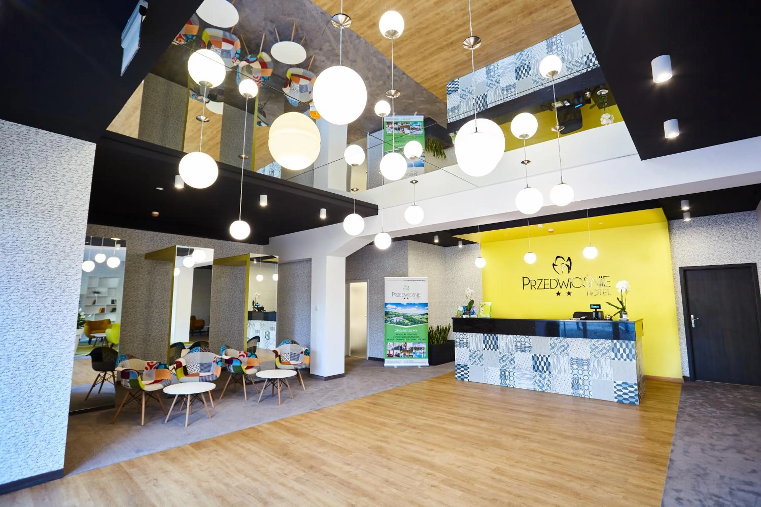 Lobby or reception in Hotel Przedwiośnie
