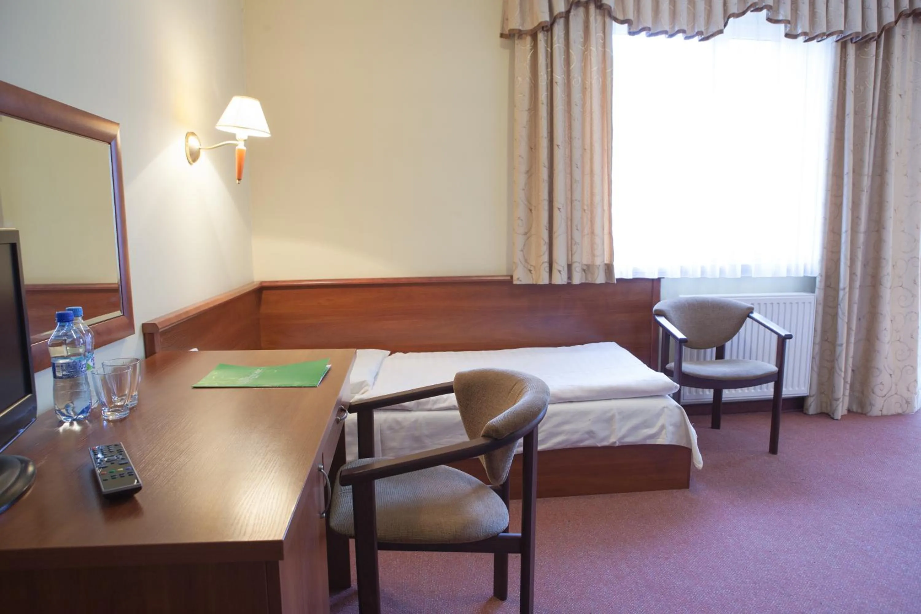 Photo of the whole room, Bed in Hotel Przedwiośnie