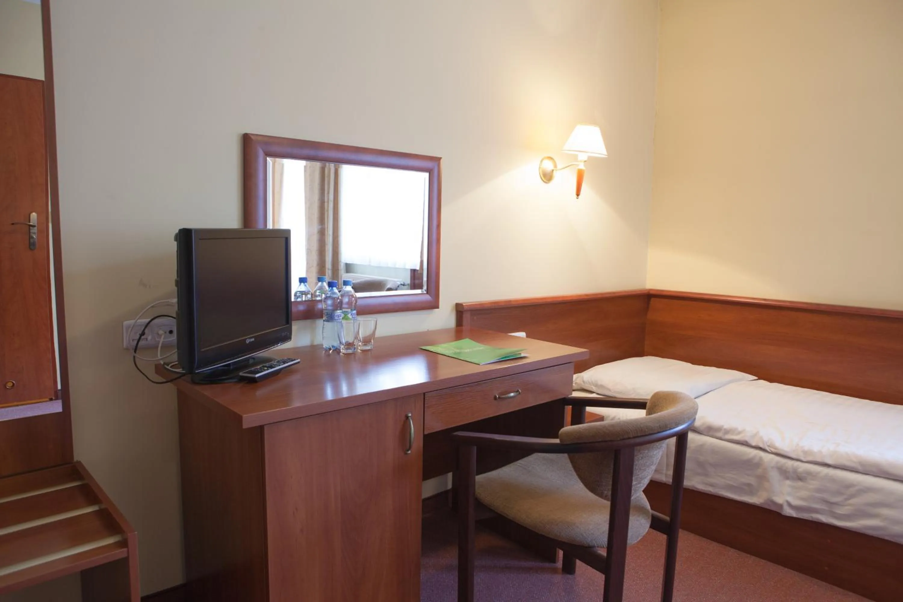 Photo of the whole room, Bed in Hotel Przedwiośnie