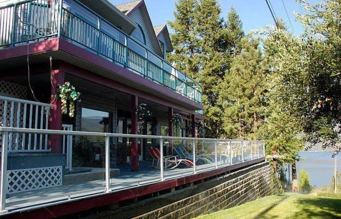 Spring in Eagle's Nest B&B