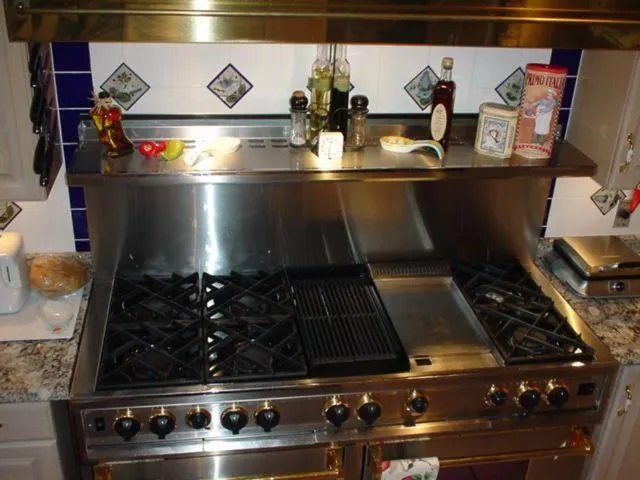 Dining area in Eagle's Nest B&B