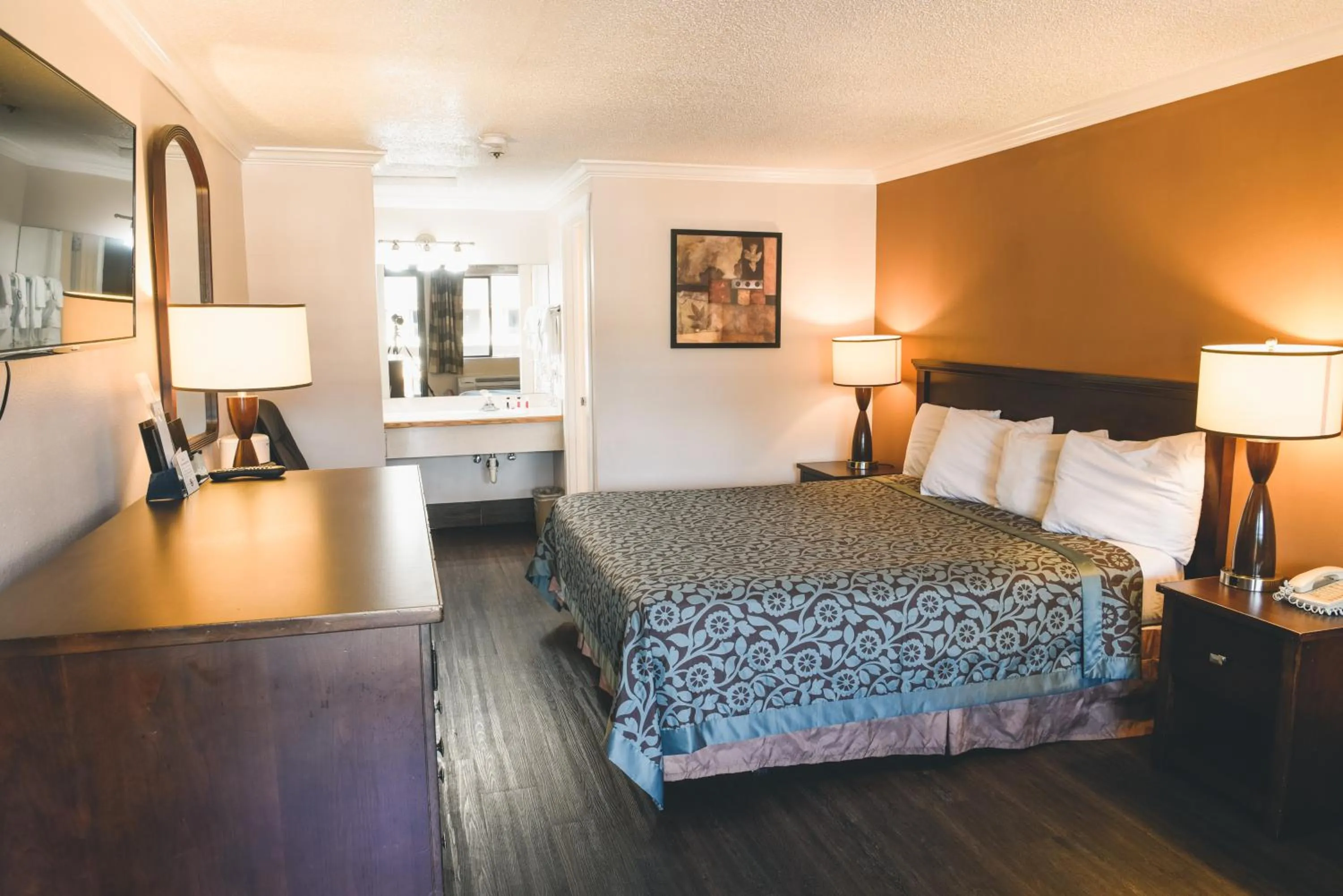 Photo of the whole room, Bed in Niwas Inn