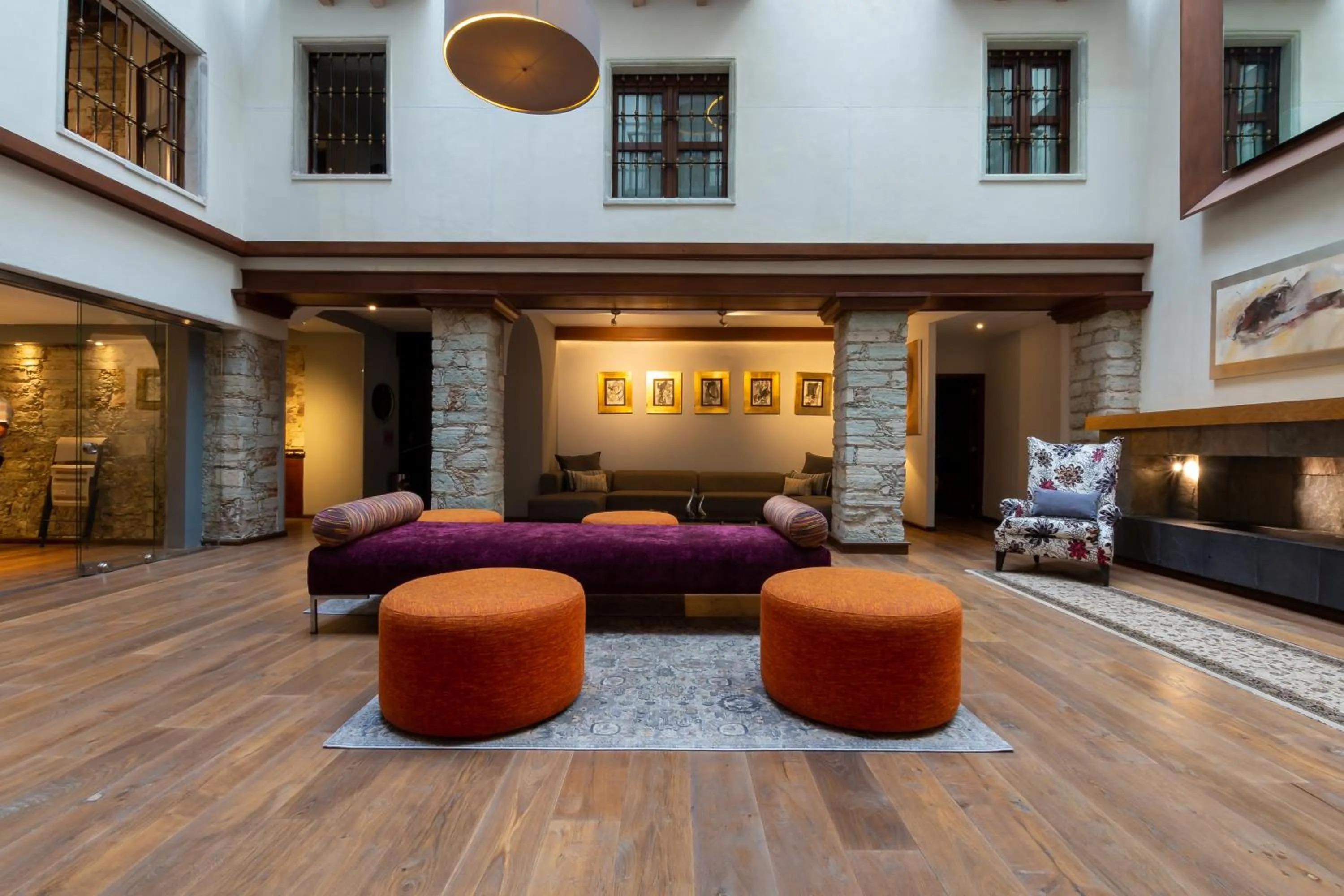 Property building in 1850 Hotel Boutique