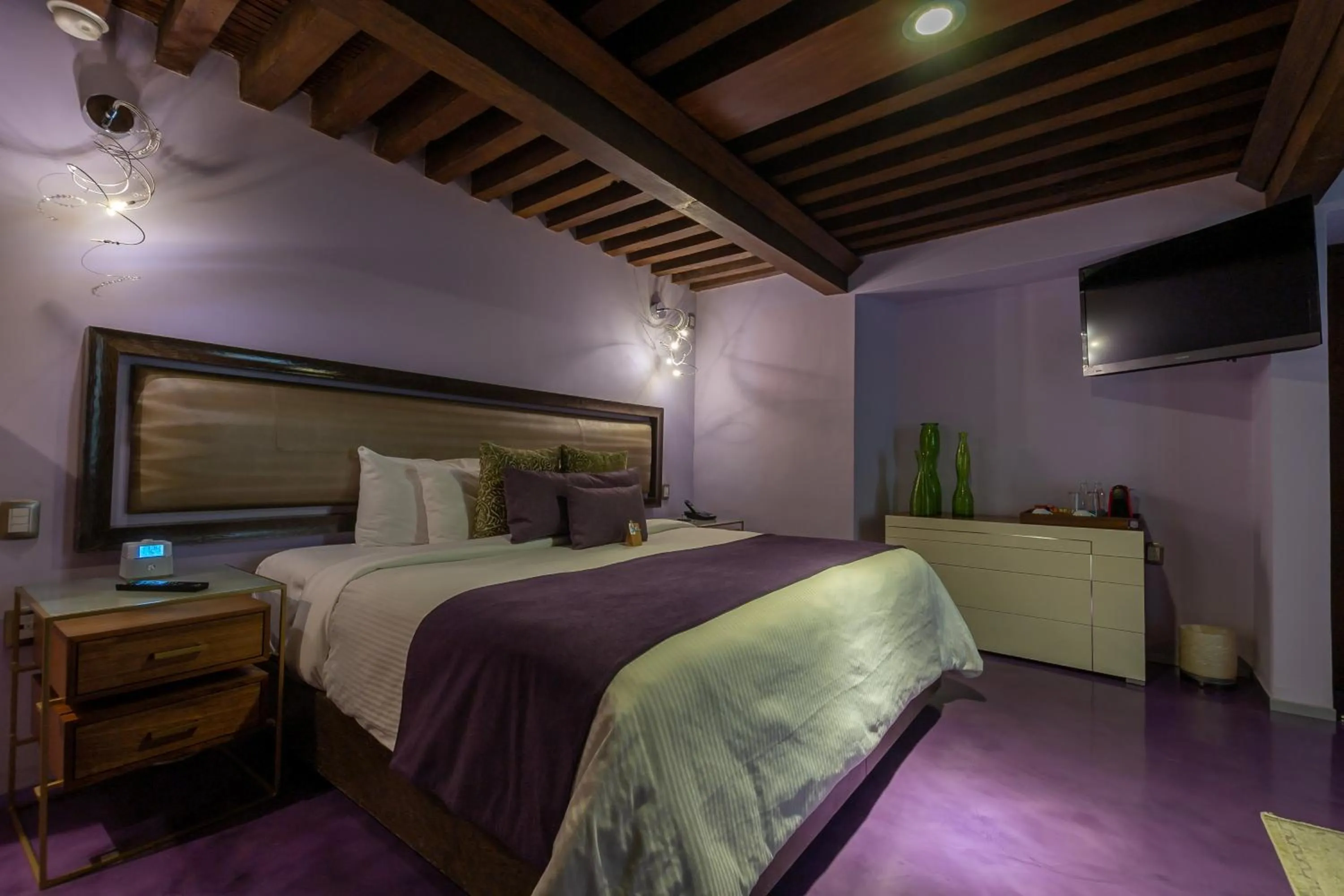 Bed in 1850 Hotel Boutique