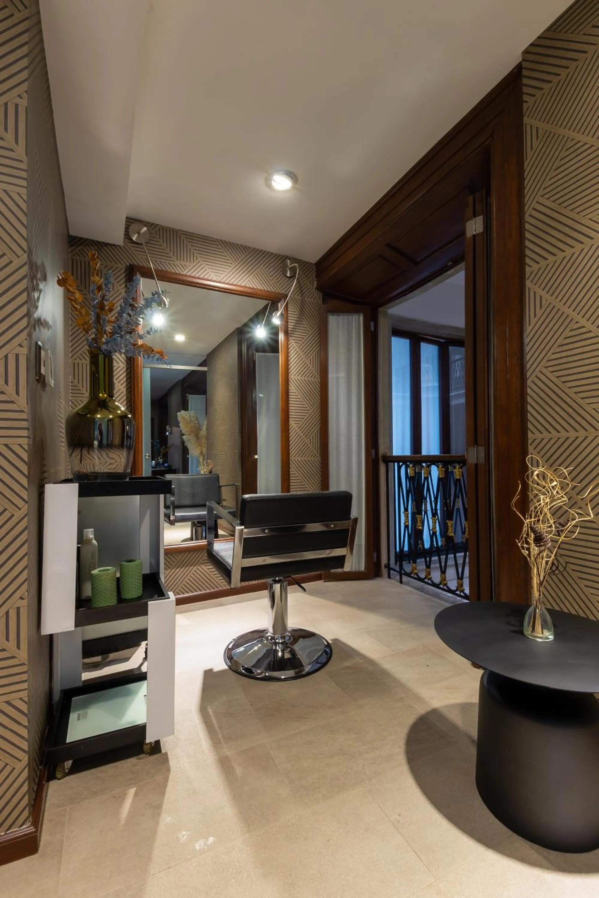 Spa and wellness centre/facilities in 1850 Hotel Boutique