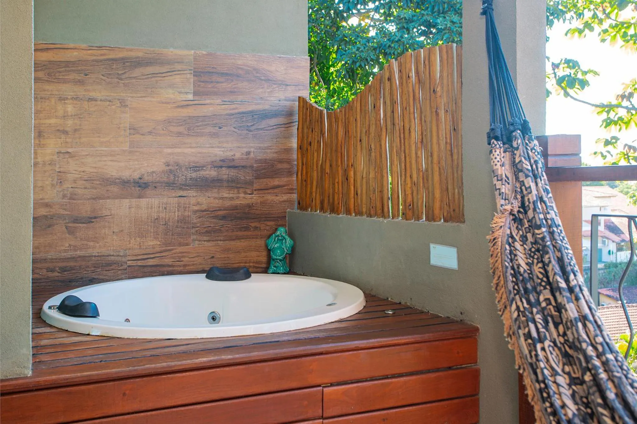 Bath in Hotel Vila Kebaya