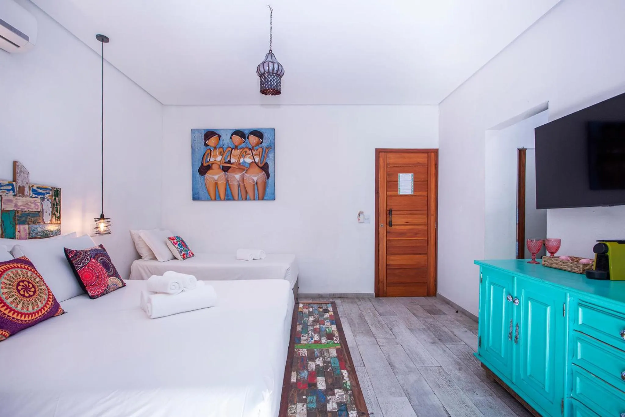 Photo of the whole room, Bed in Hotel Vila Kebaya