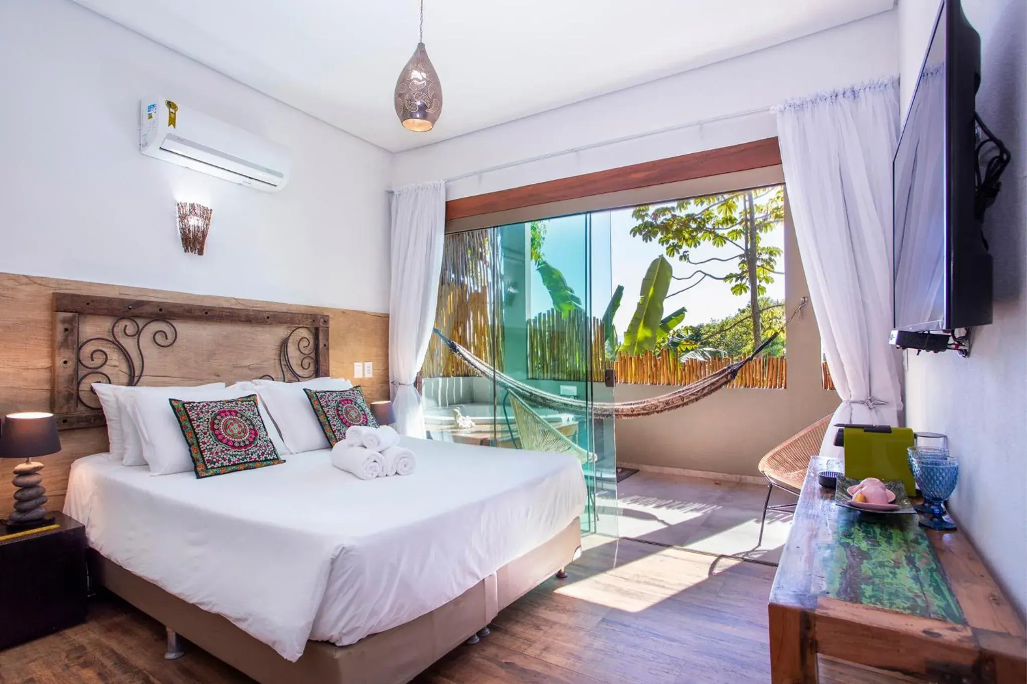 Double Room with Spa Bath in Hotel Vila Kebaya Double Room with Spa Bath in Hotel Vila Kebaya