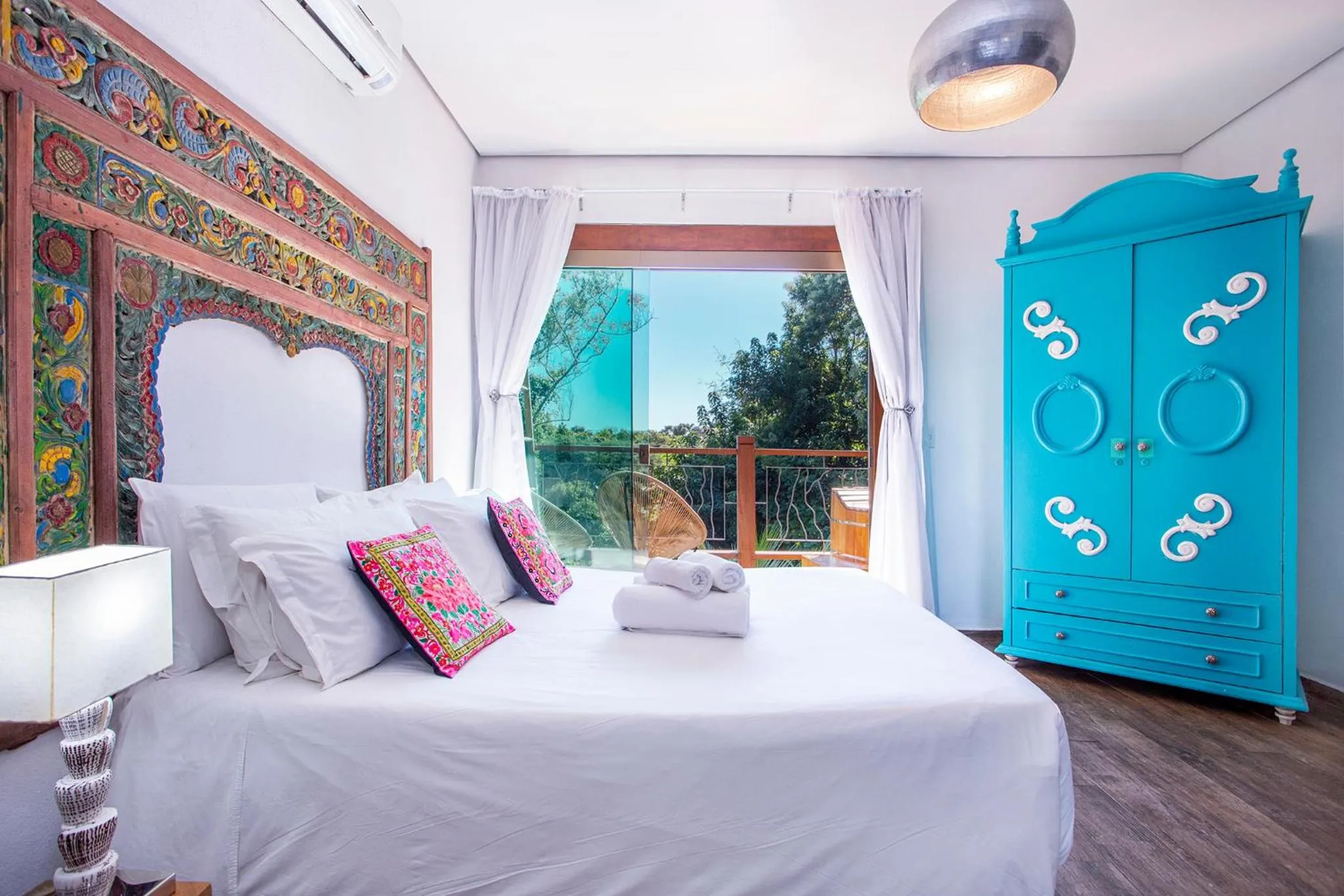 Photo of the whole room, Bed in Hotel Vila Kebaya