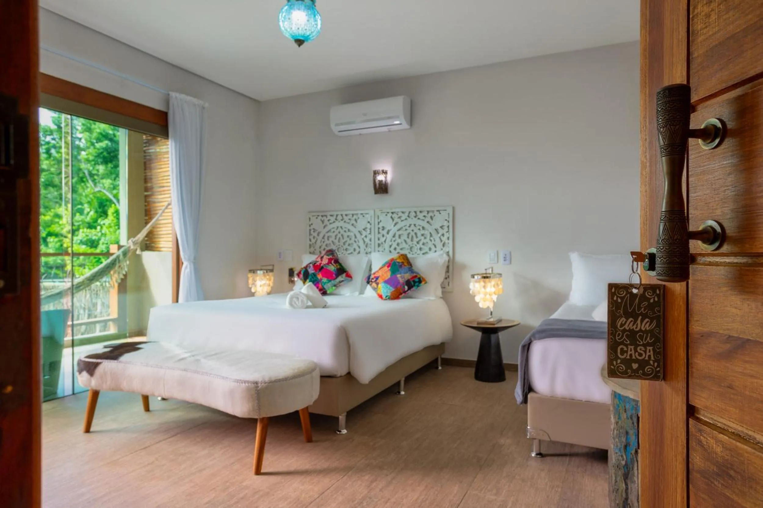 Photo of the whole room, Bed in Hotel Vila Kebaya