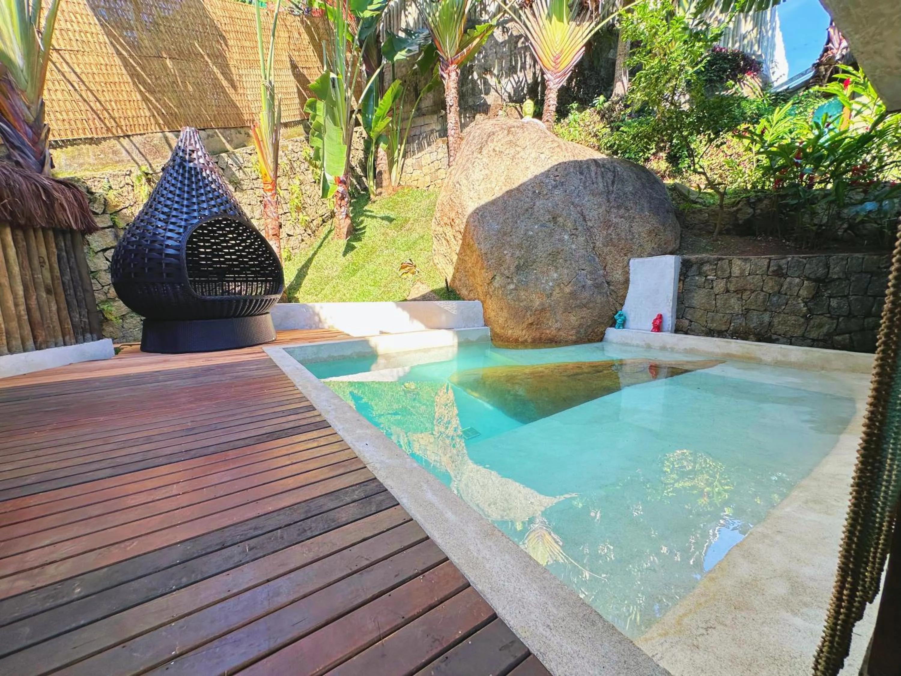 Swimming pool in Hotel Vila Kebaya