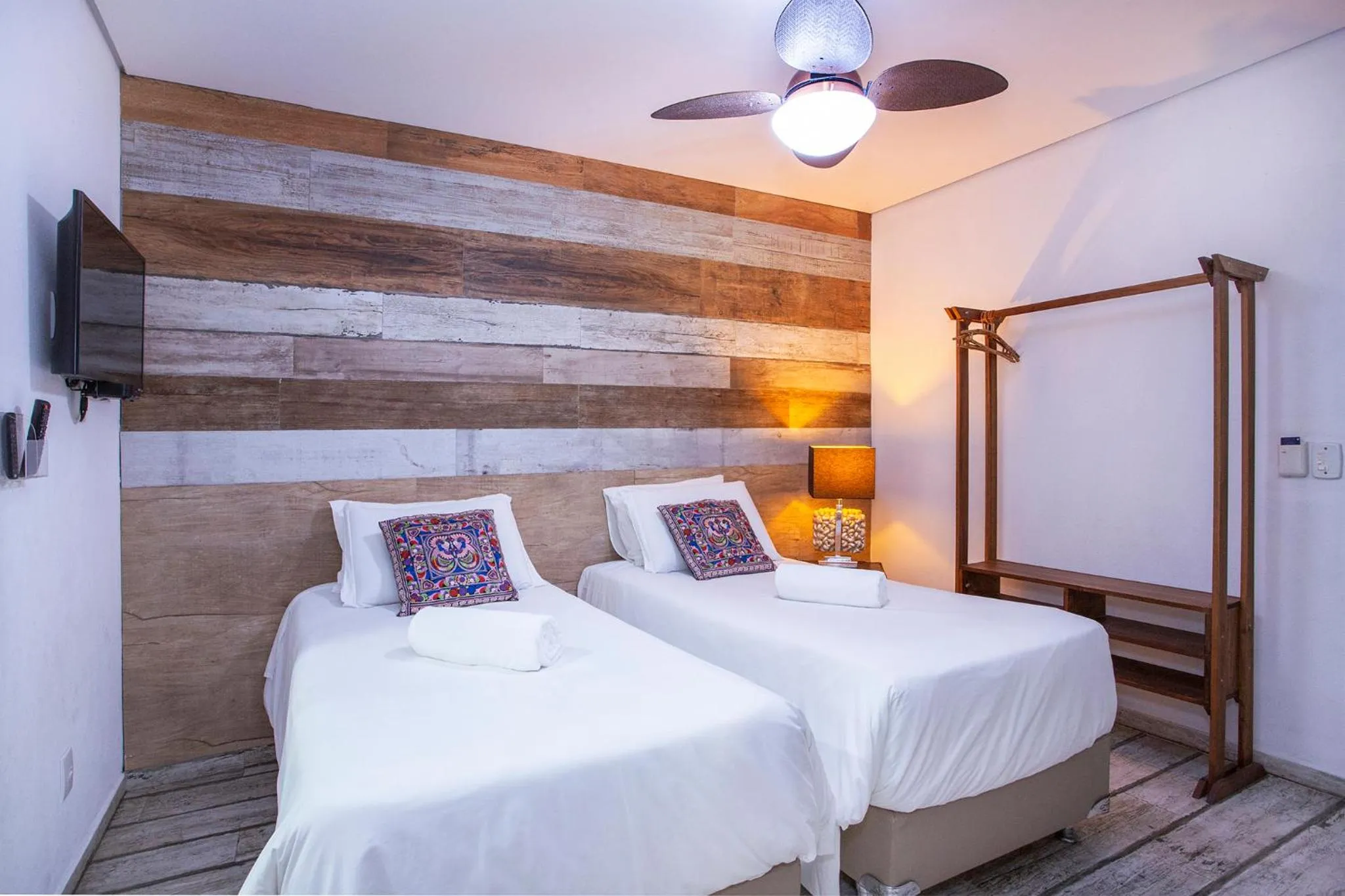 Photo of the whole room, Bed in Hotel Vila Kebaya