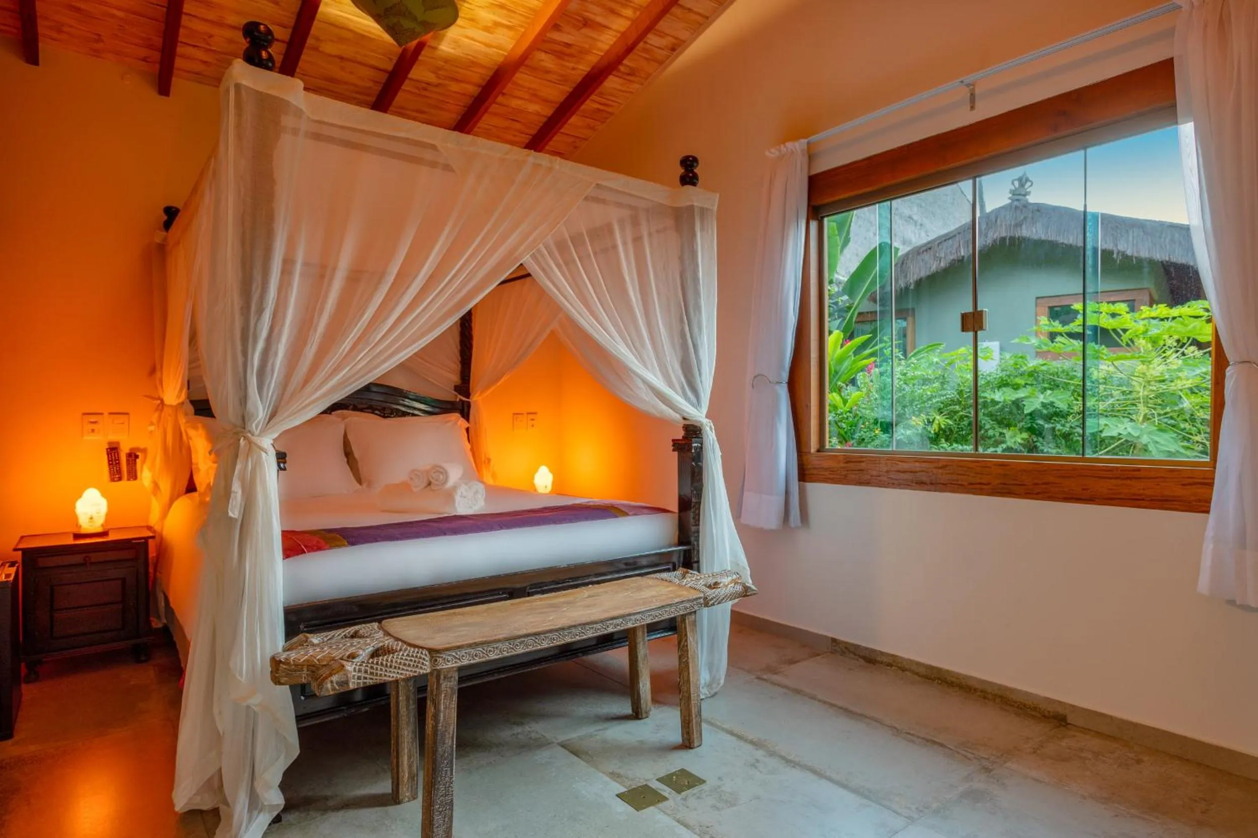 Bedroom, Bed in Hotel Vila Kebaya