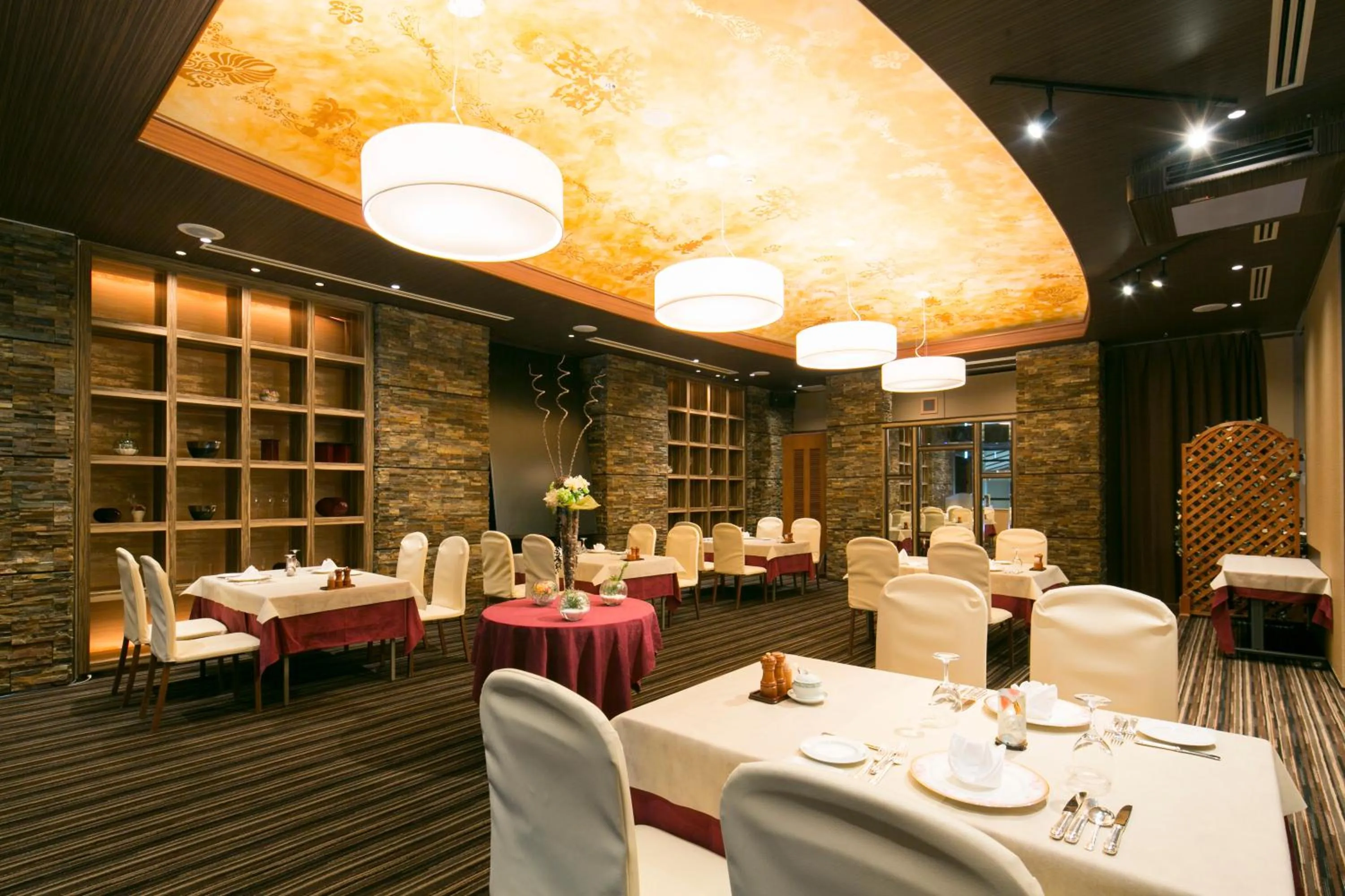 Dining area in Sky Park Hotel