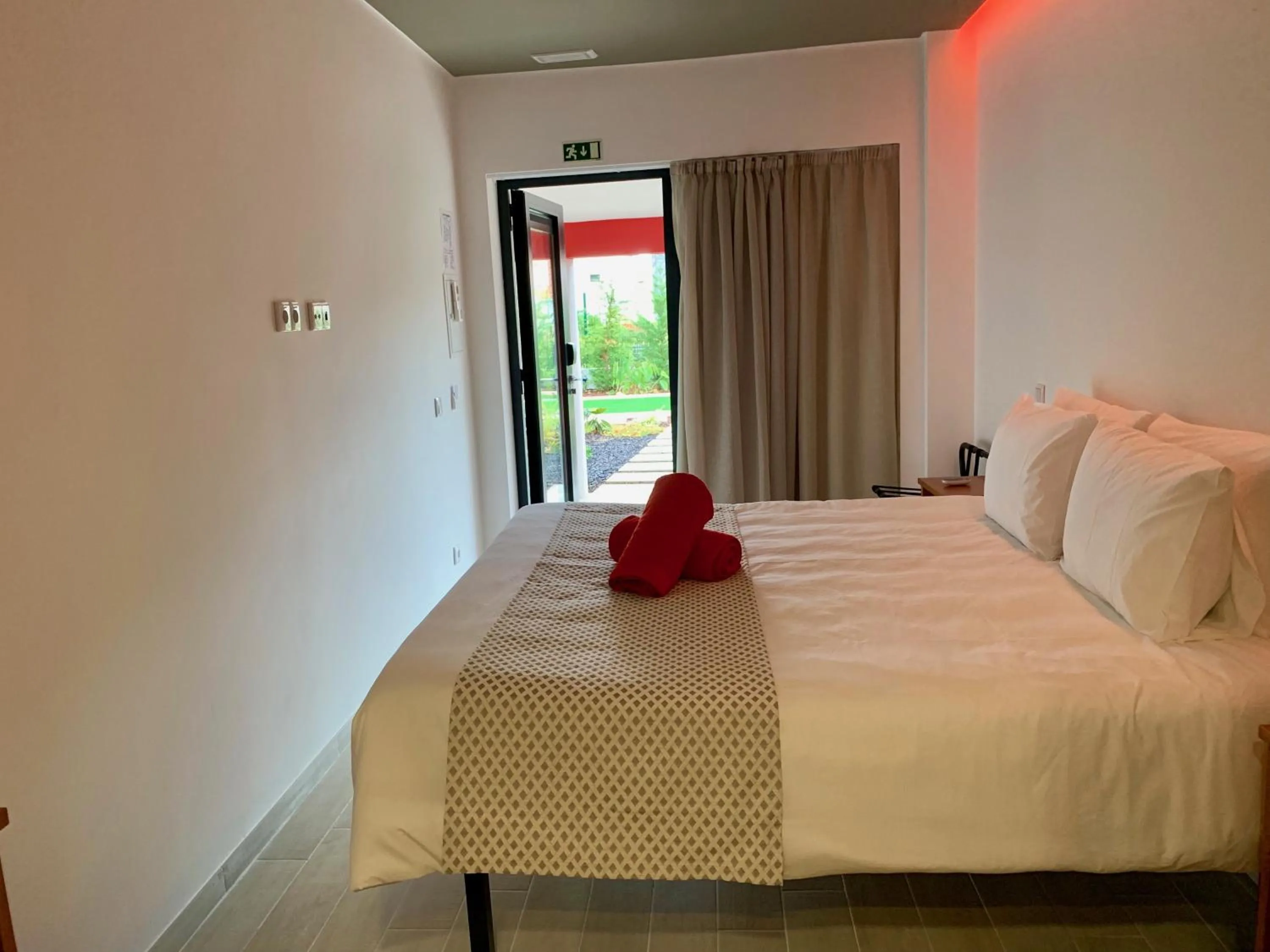 Bed in Villa 3 Caparica - Lisbon Gay Beach Resort