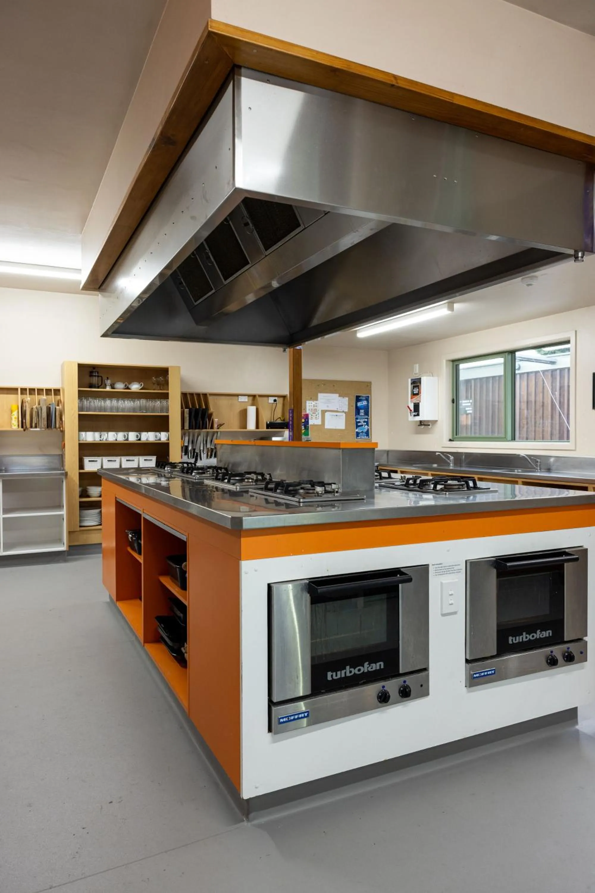 Communal kitchen in Haka House Wanaka