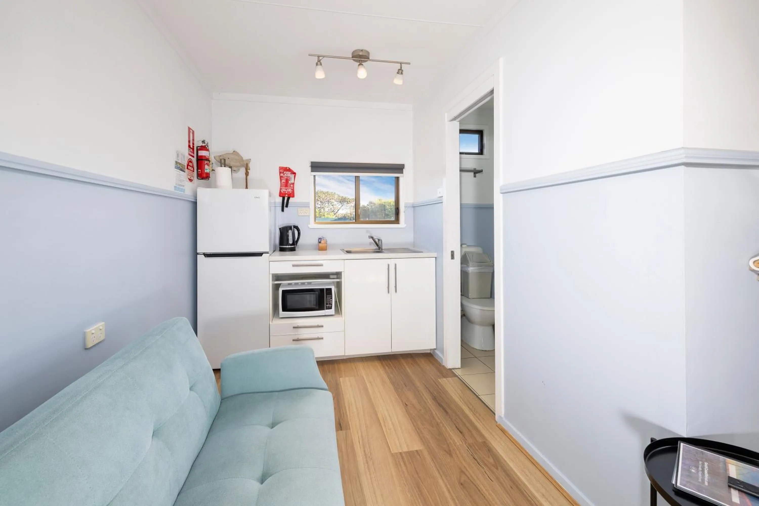 Kitchen or kitchenette in South Coast Retreat