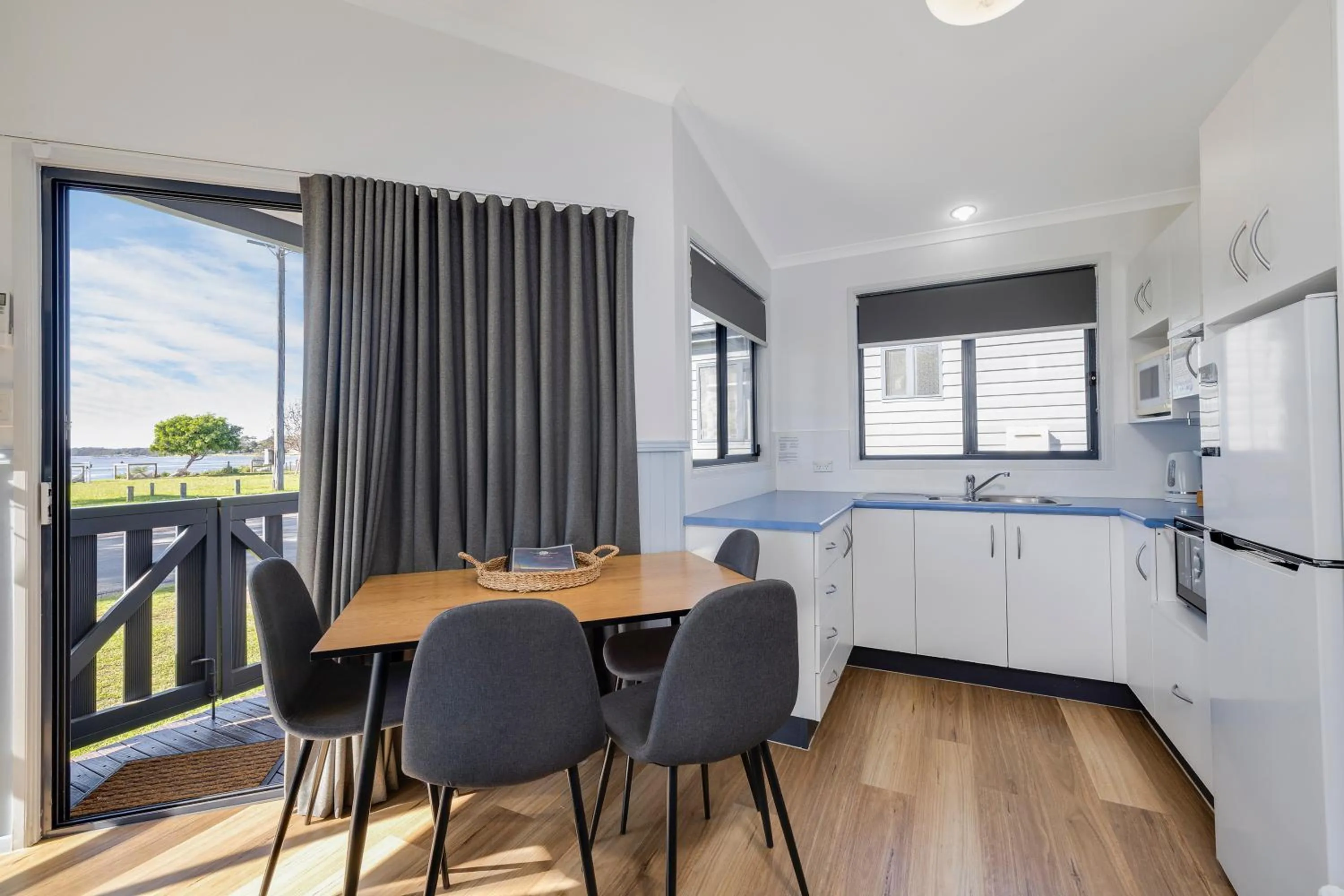 Dinner in South Coast Retreat