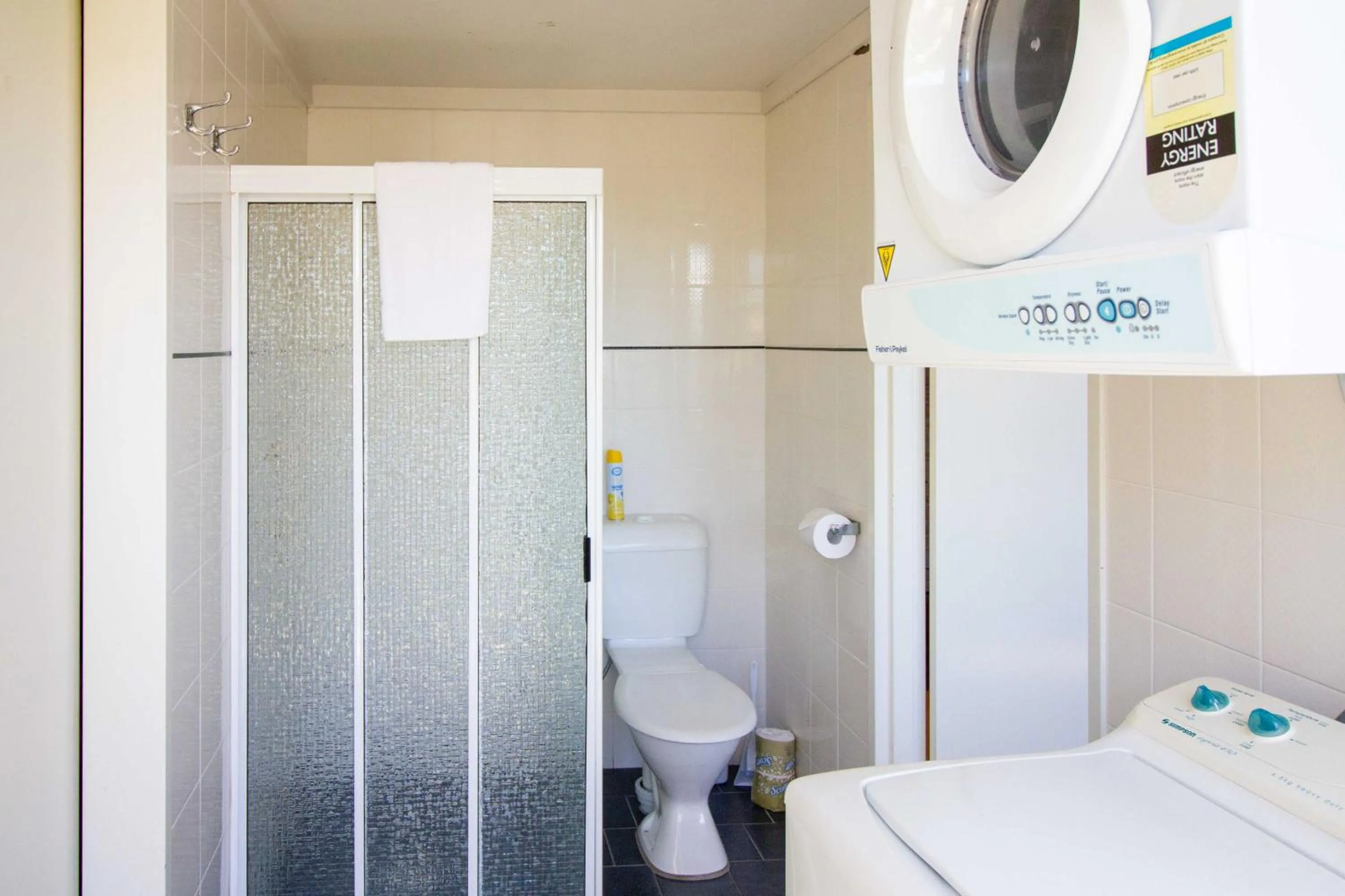 Shower in South Coast Retreat