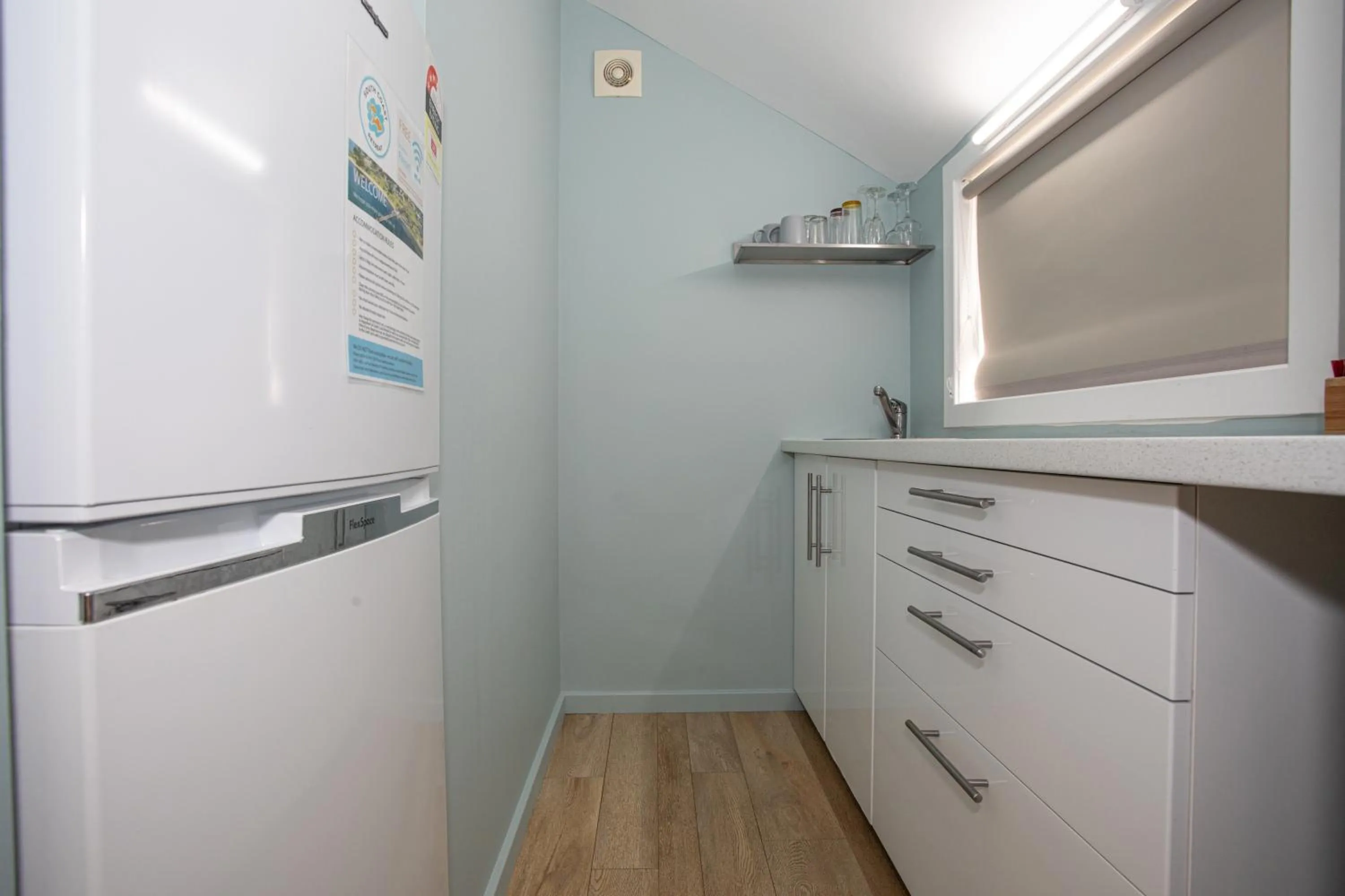 Kitchen or kitchenette in South Coast Retreat