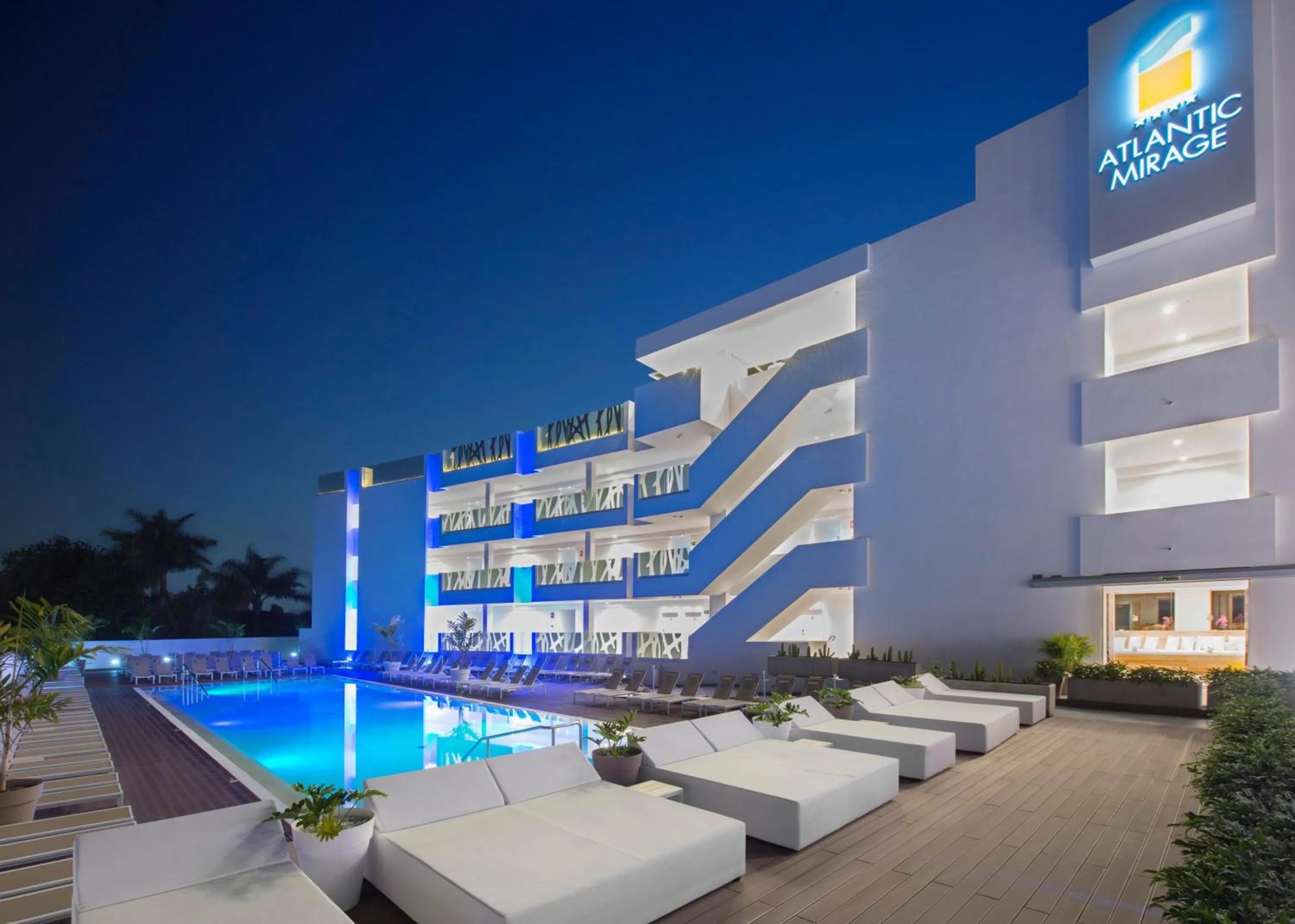 Swimming pool in Hotel Atlantic Mirage Suites & SPA - ADULTS ONLY