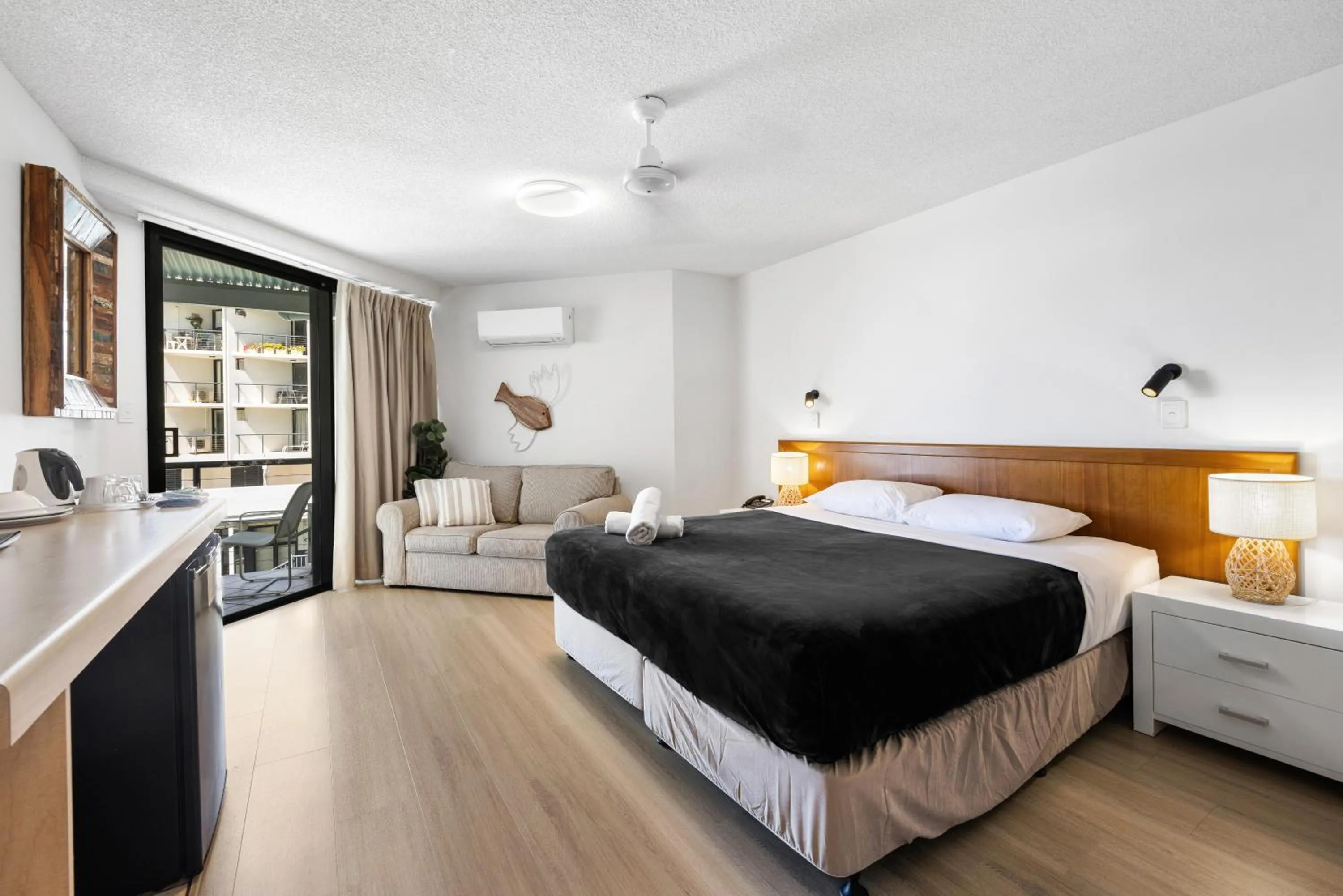 Bed in The Beach Retreat Coolum