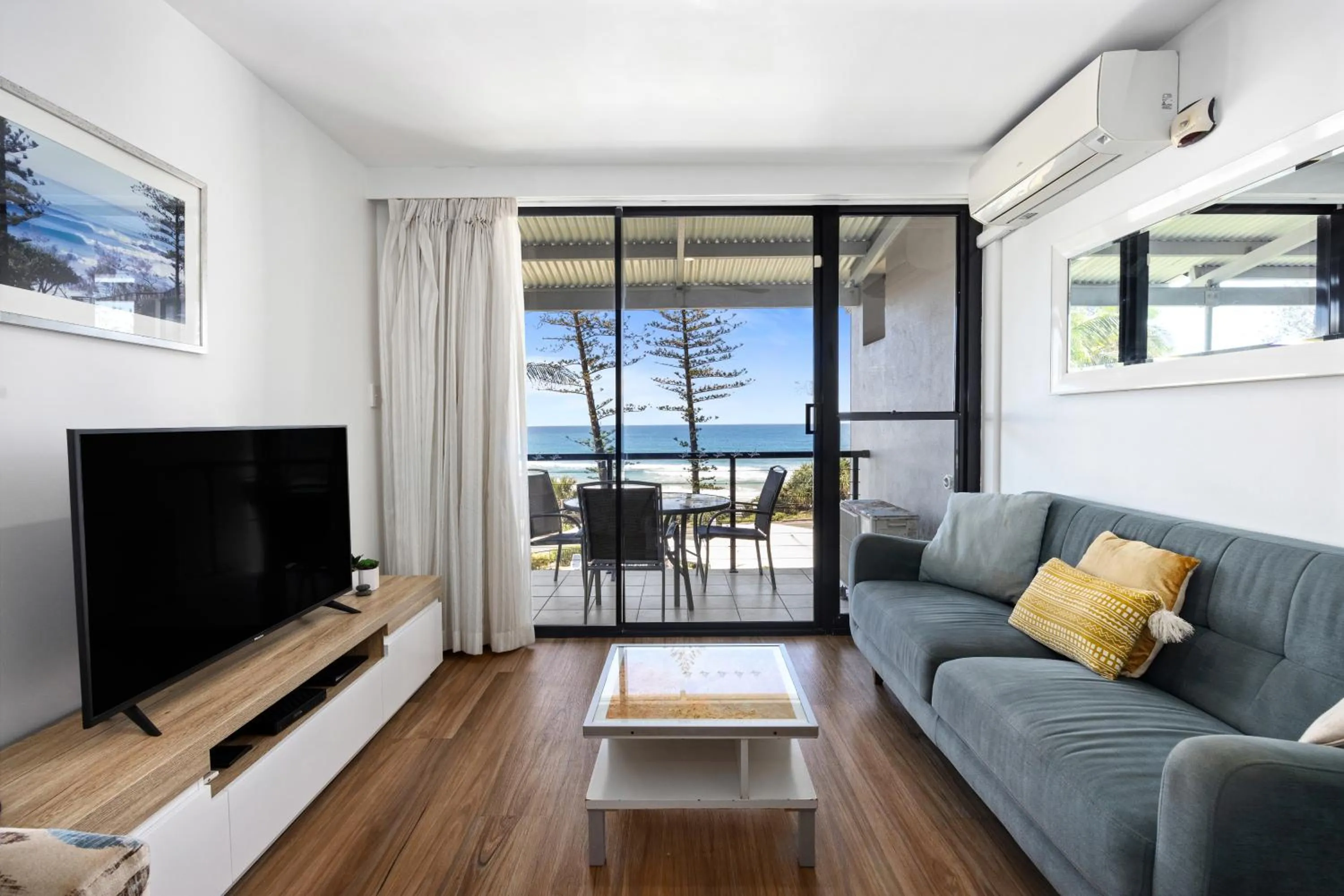 Communal lounge/ TV room in The Beach Retreat Coolum