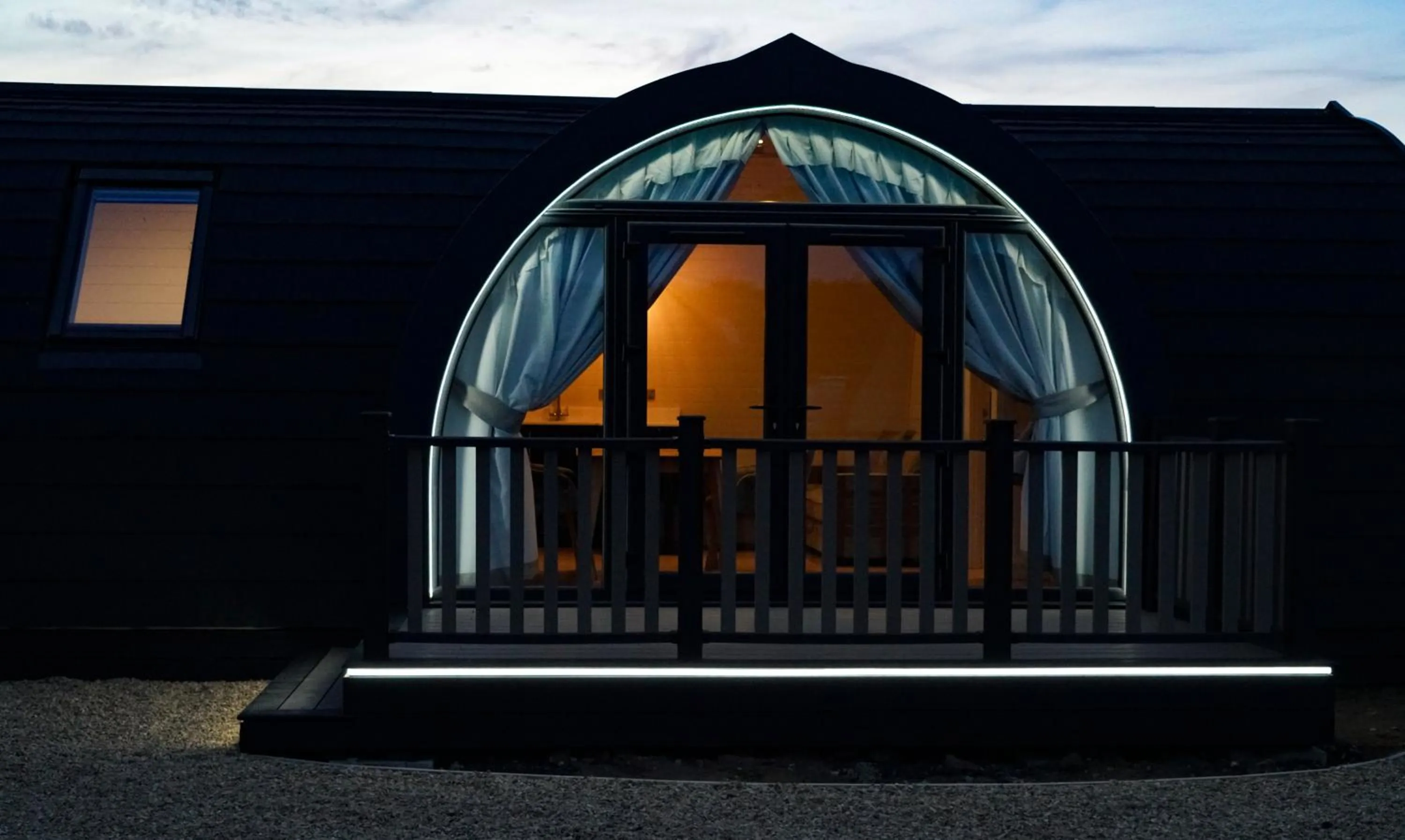 Property building in King's Lynn Caravan & Camping Park