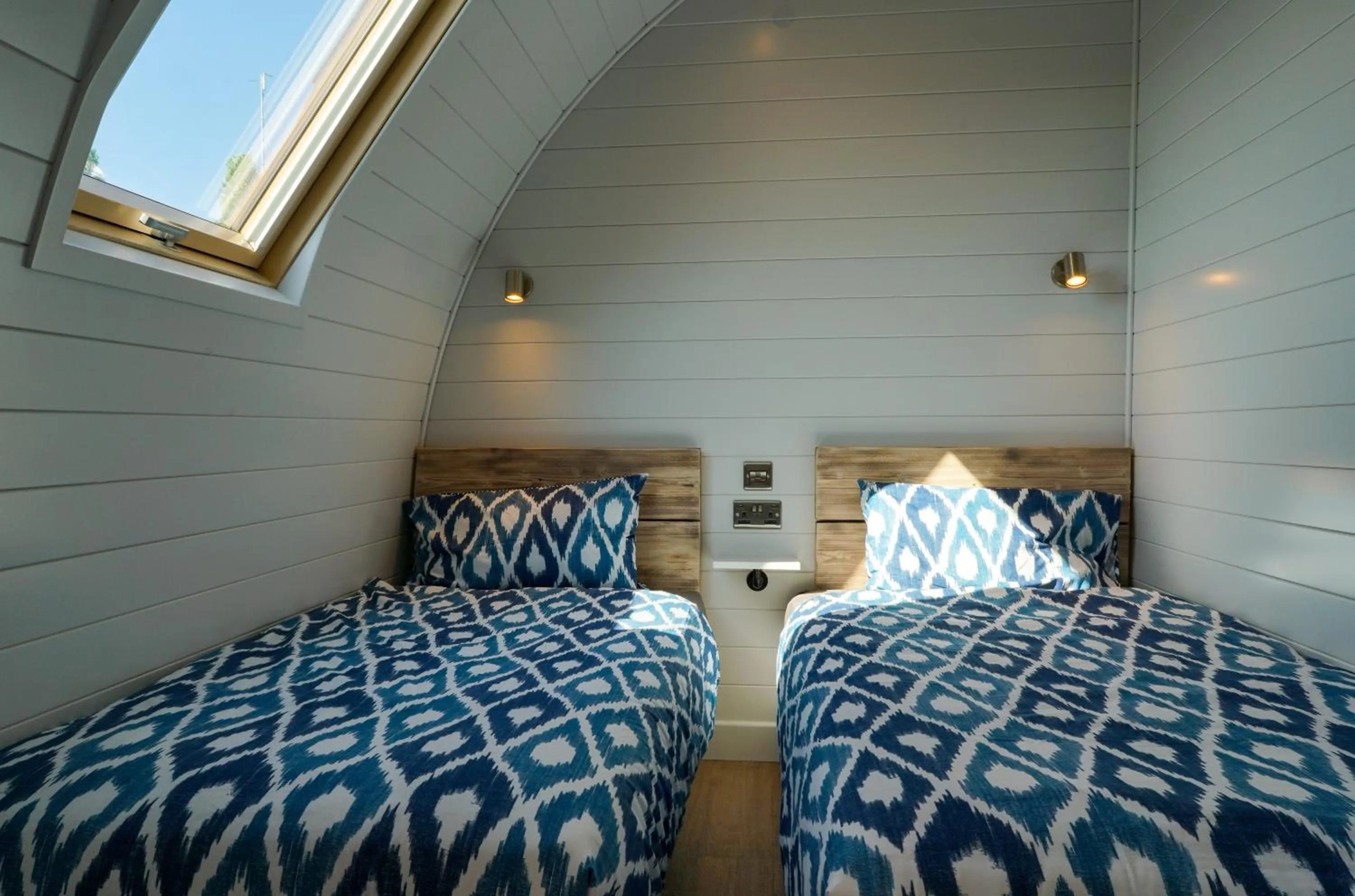 Bedroom, Bed in King's Lynn Caravan & Camping Park