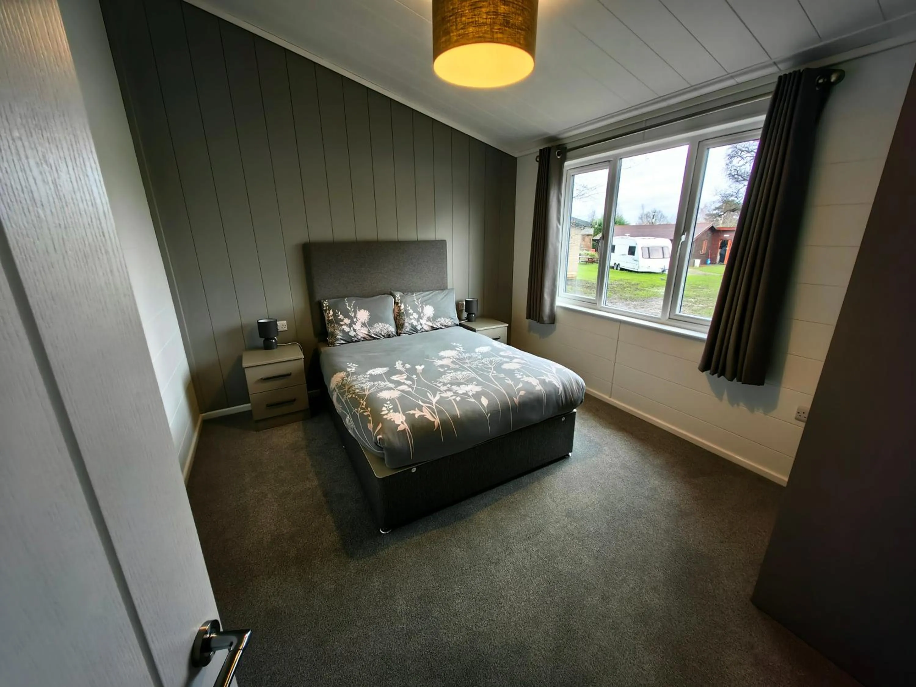Bedroom, Bed in King's Lynn Caravan & Camping Park