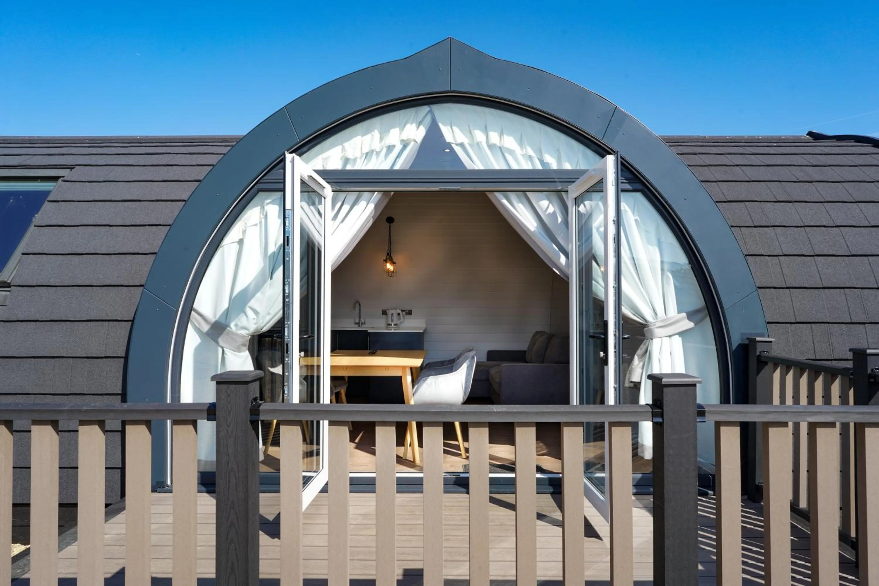 Property building in King's Lynn Caravan & Camping Park