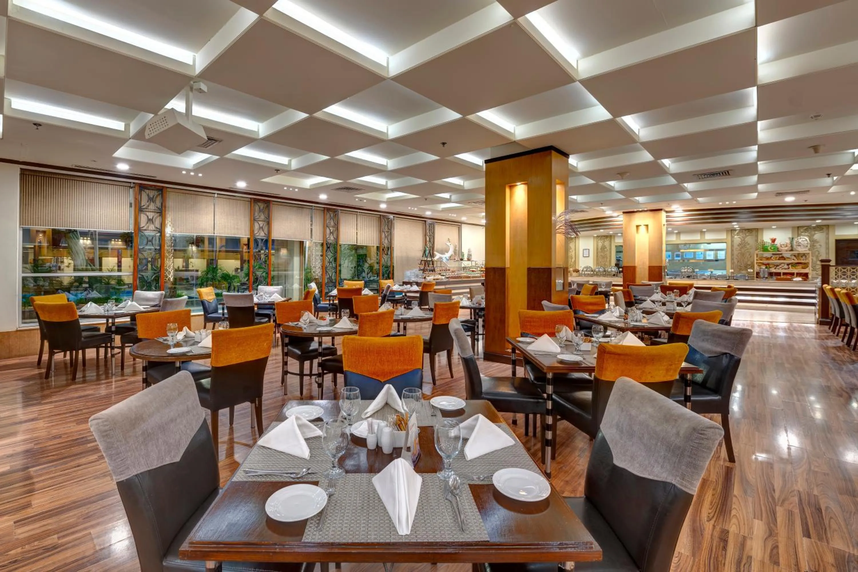 Restaurant/places to eat in Pearl Continental Hotel, Rawalpindi