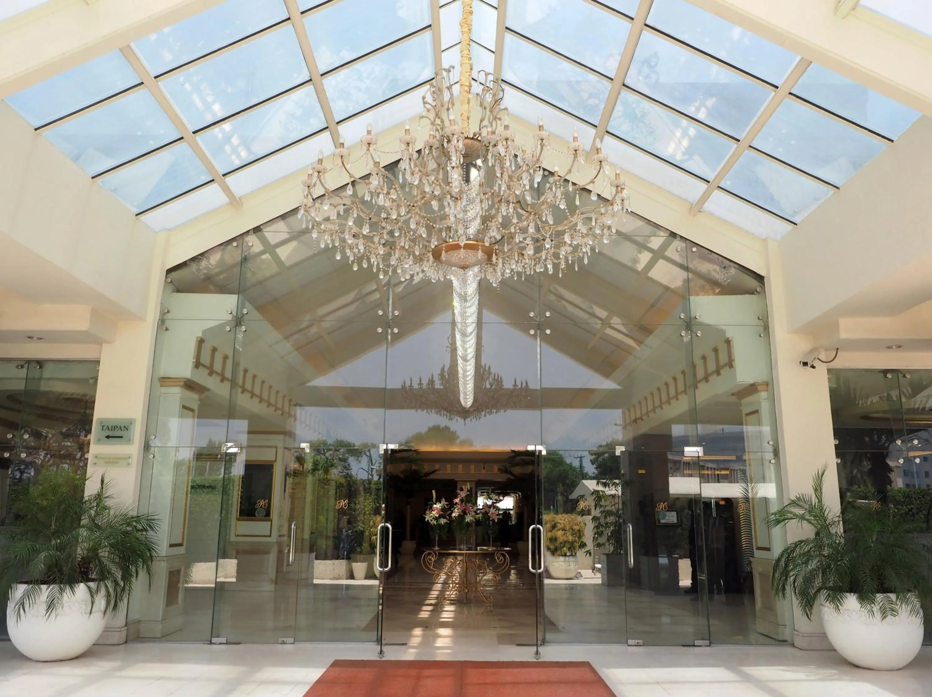 Facade/entrance in Pearl Continental Hotel, Rawalpindi